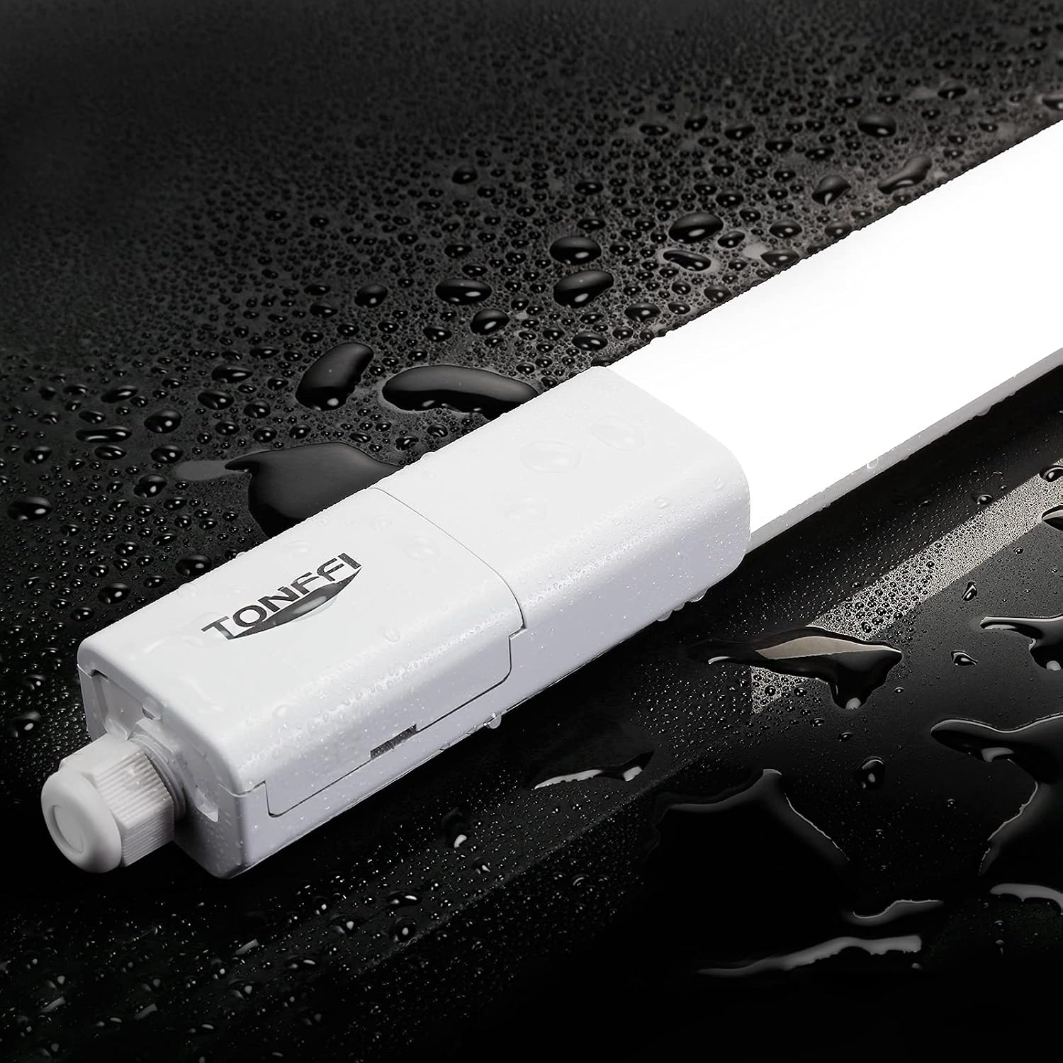 Detalle de TONFFI Feuchtraumleuchte 115 cm 36 W LED