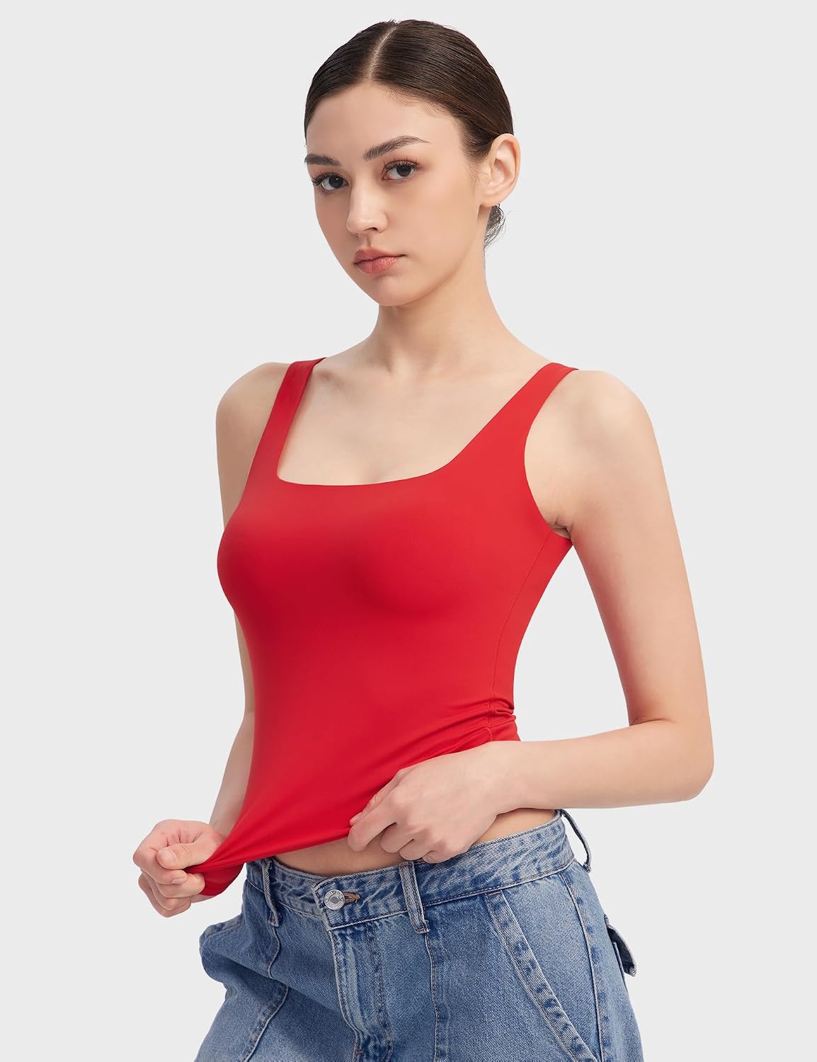 Detalle 2 de PUMIEY Women's Square Neck Tank Top: Double-Lined, Sleeveless, Sharp Collection