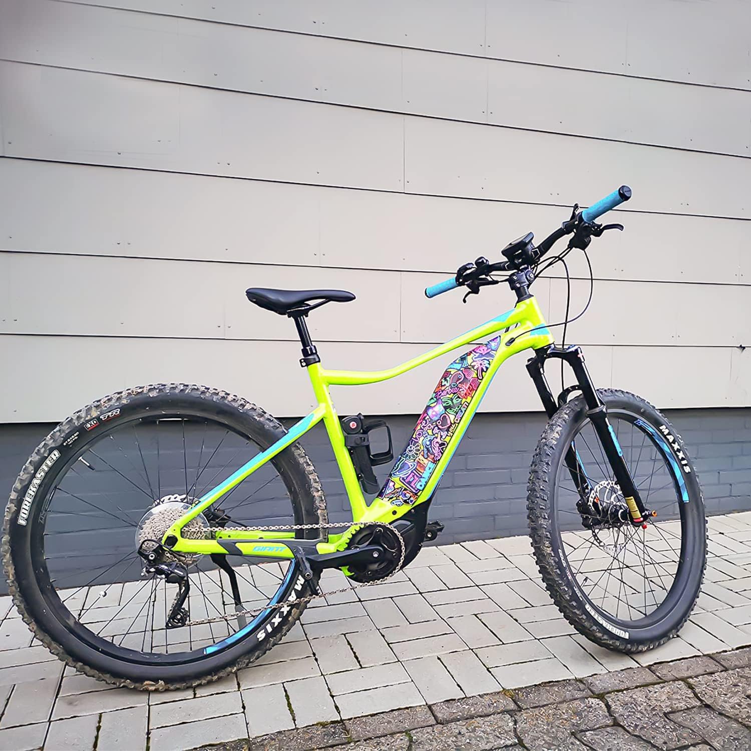 Thumbnail 3 de AIRNOGO Water Bottle Stickers 200 pcs 🌈