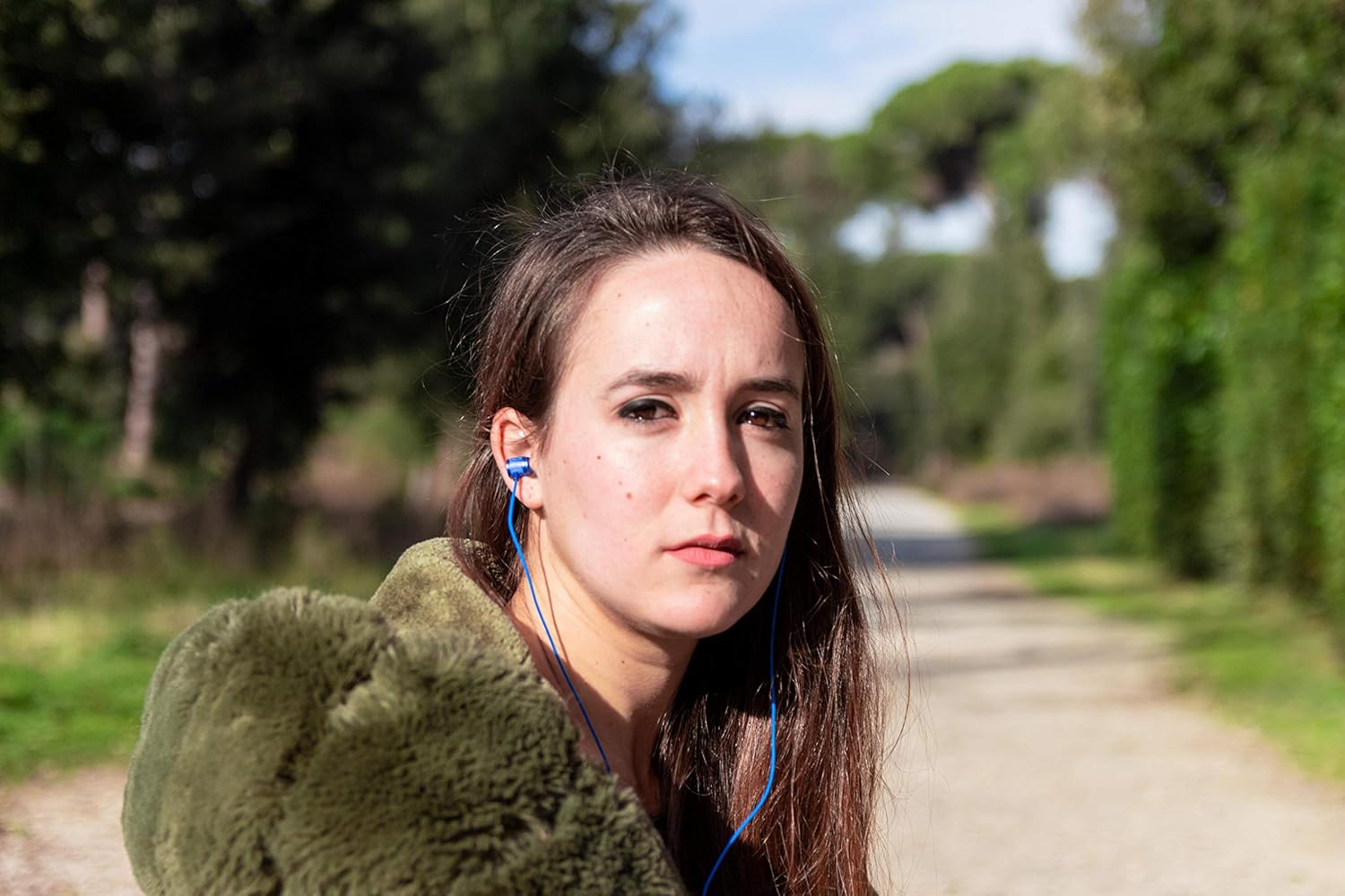 Thumbnail 2 de LUDOS ULTRA In-Ear Kopfhörer – kabelgebundene Ohrhörer mit Mikrofon, kristallklarer Klang