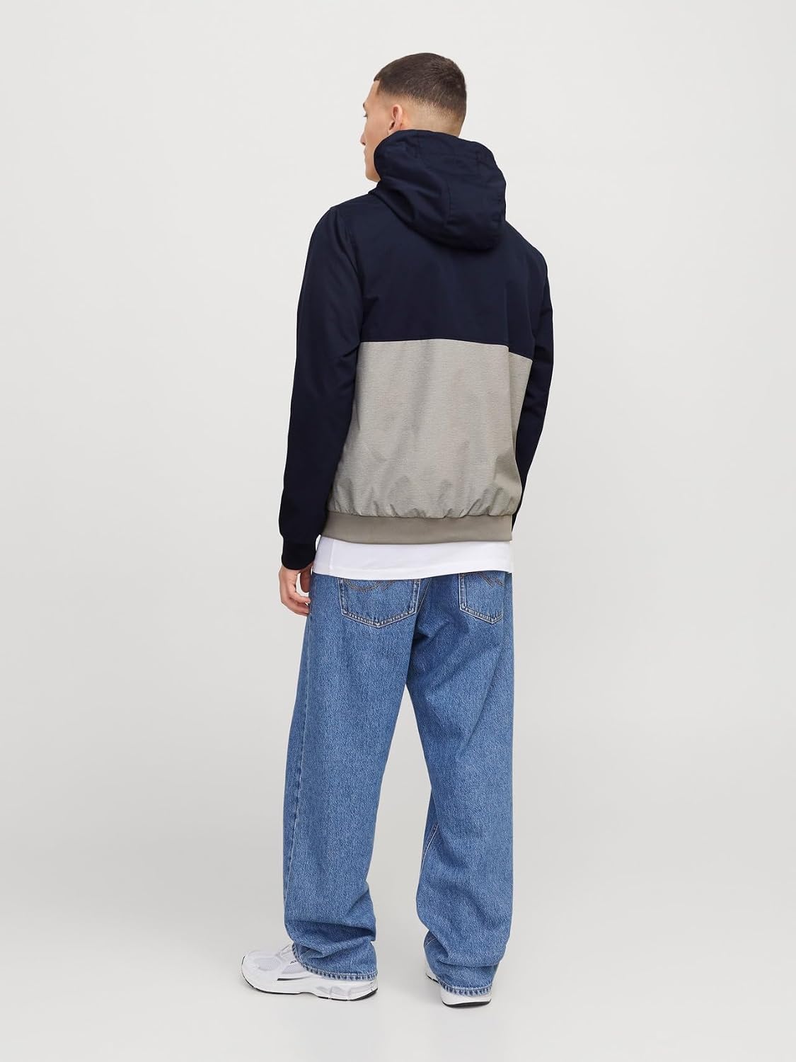 Detalle 2 de JACK & JONES Jjerush Hood Bomber Noos Herren Bomberjacke