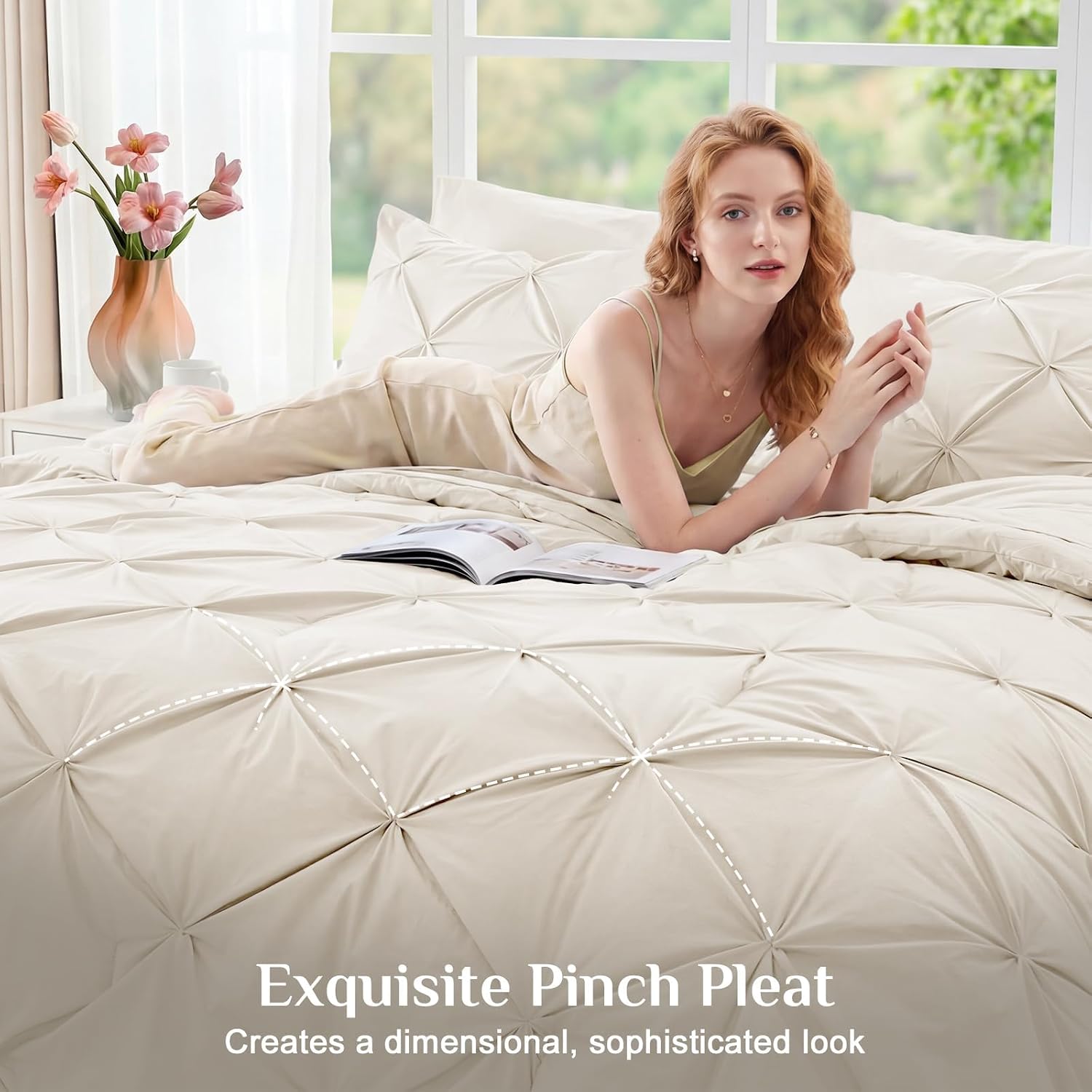 Detalle de JOLLYVOGUE Queen Comforter Set (7-Piece Bed in a Bag) - Pintuck Design, Beige