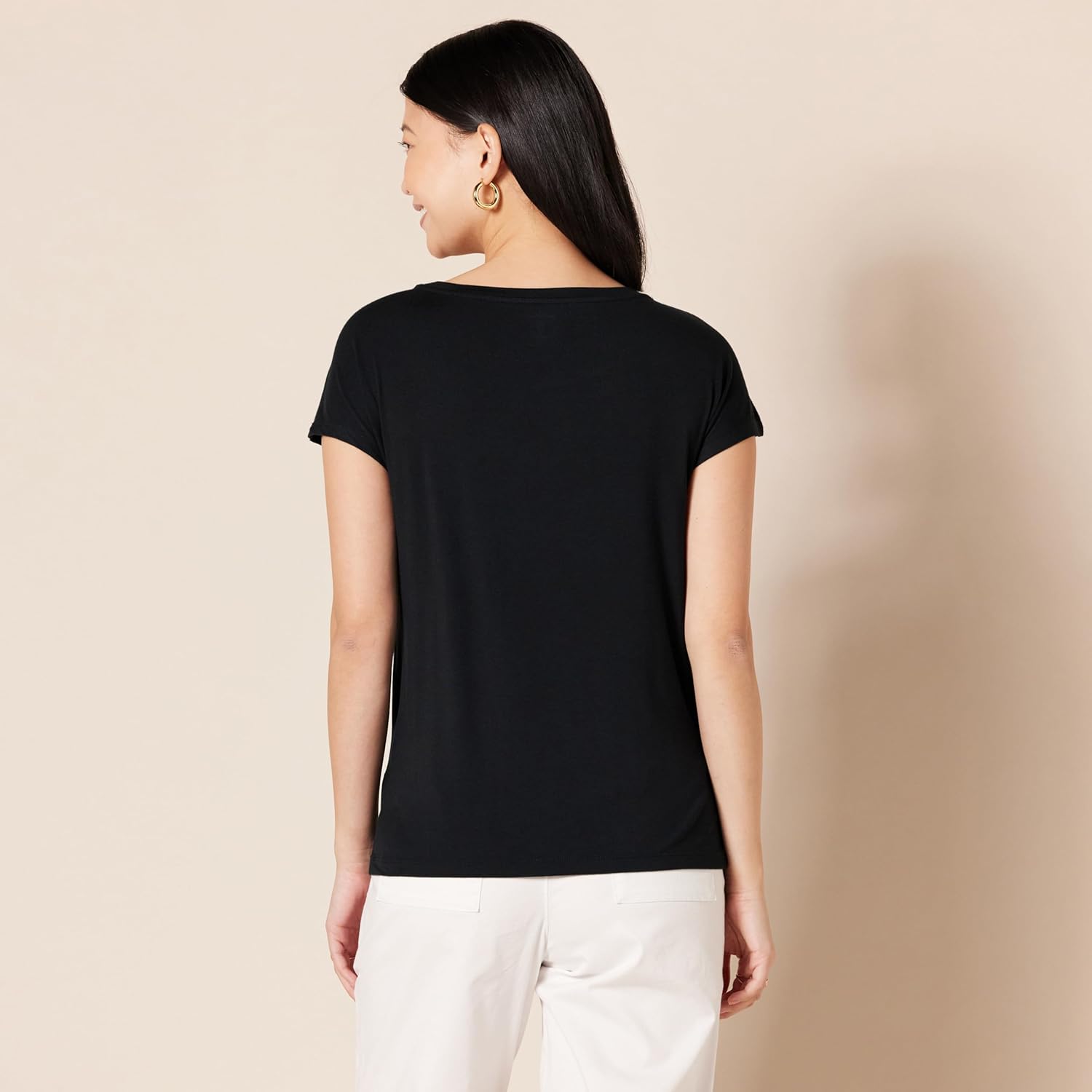 Detalle de Amazon Essentials Women's Jersey Regular-Fit Short-Sleeve Boat-Neck T-Shirt