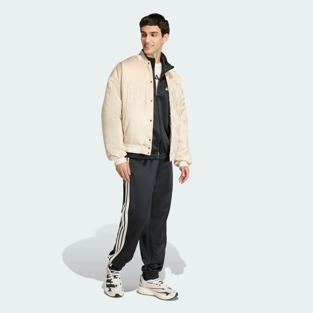 Detalle de CHAQUETA BÓMBER AISLANTE STADIUM de Adidas: guía de compra y opinión práctica