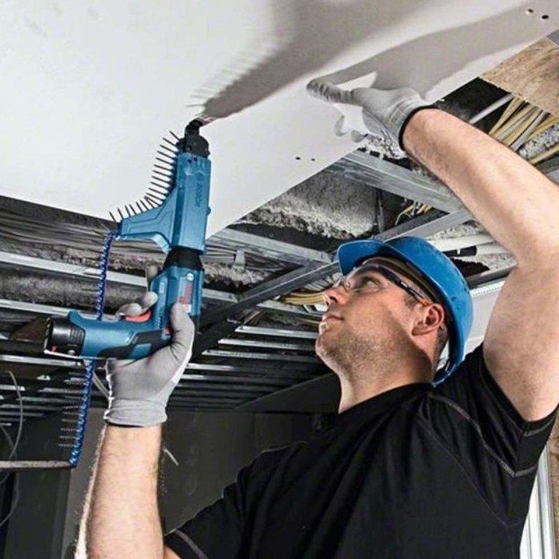Detalle 2 de Bosch Professional GTB 12V-11: atornillador sin escobillas 10,8 V, compacto y fiable