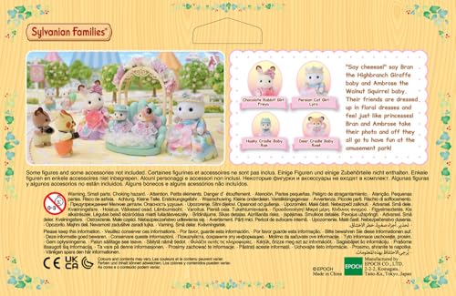 Thumbnail 2 de Sylvanian Families - Les Princesses en Robes à Fleurs : Set de 4 figurines articulées (5809)