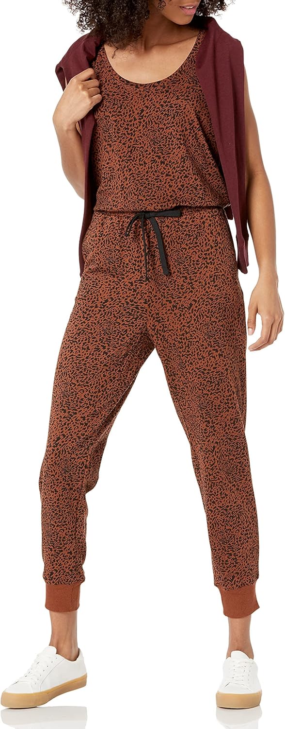 Thumbnail 2 de Amazon Essentials Women’s Studio Terry Jumpsuit (Plus Size available)