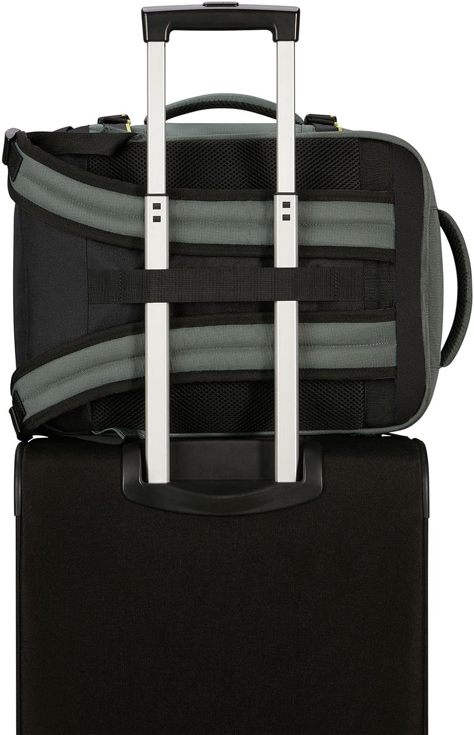 Detalle de American Tourister Take2Cabin: Zaino da cabina con sottosella per voli Wizz Air e Vueling (30 x 20 x 40 cm, 26,5 L, 0,60 kg) – Dark Forest