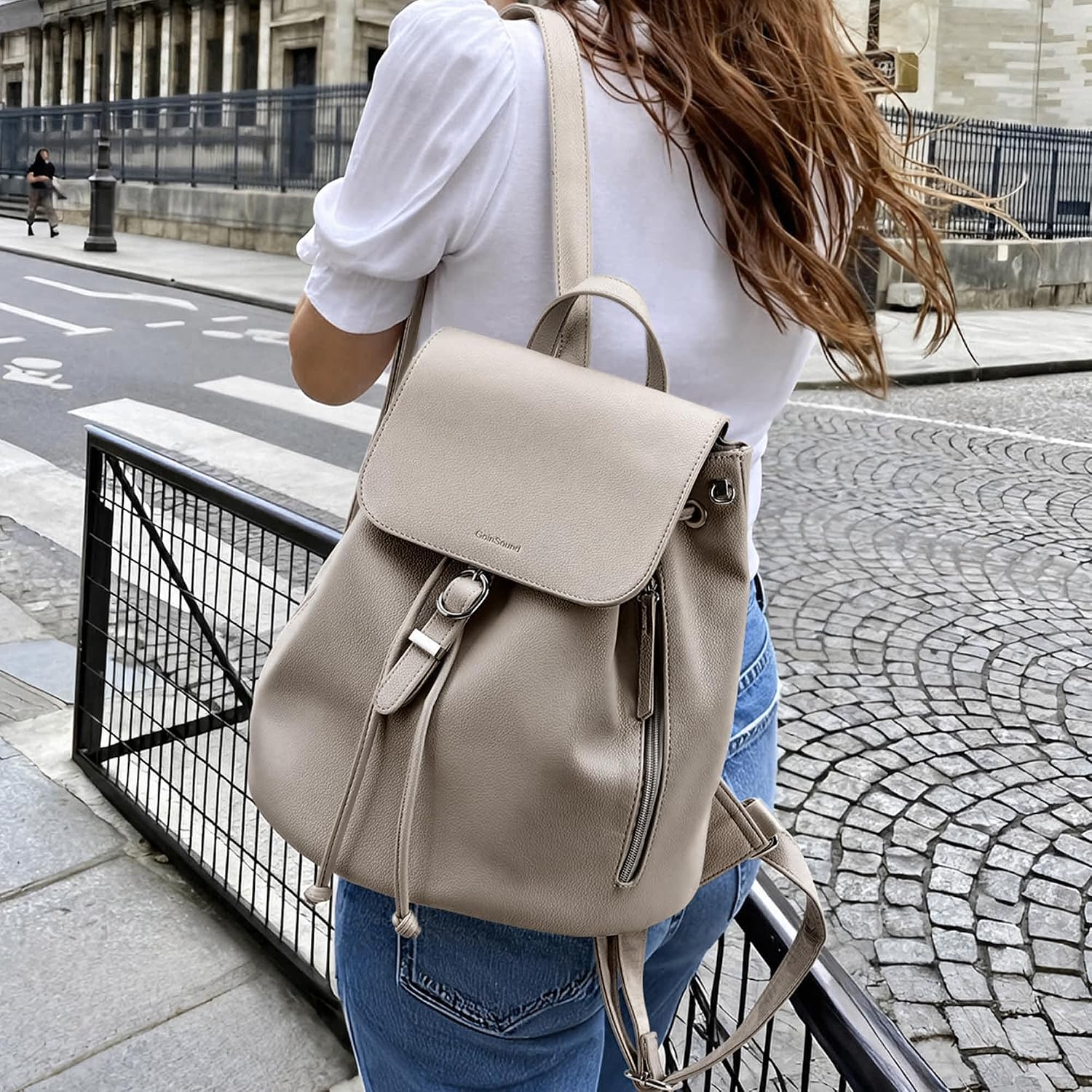 Detalle 2 de Goinsound Drawstring Backpack Purse in Vegan Leather