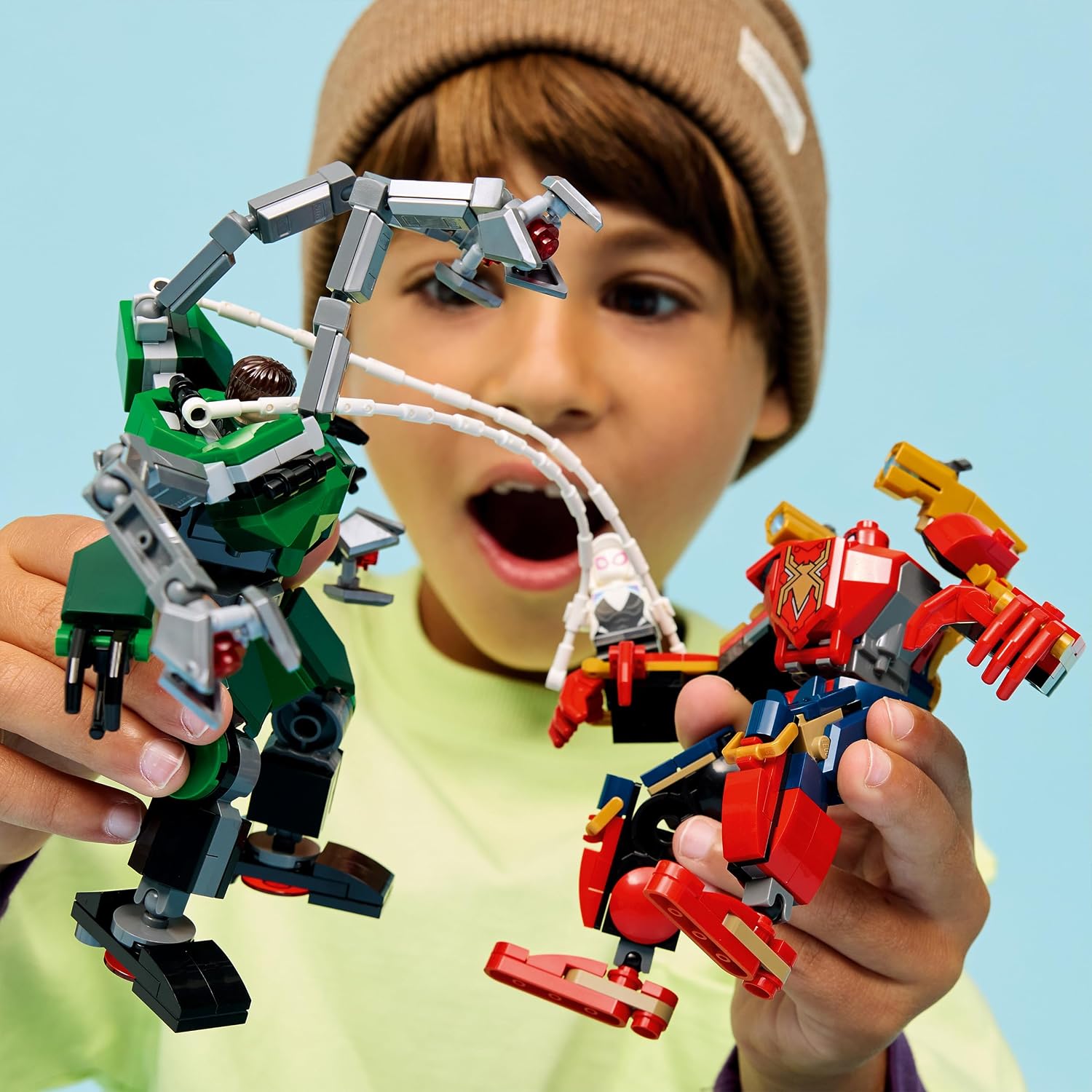 Thumbnail 6 de LEGO Marvel Mech Battle: Spider-Man vs. Doc Ock (76338) set with 2 action mechs and minifigures