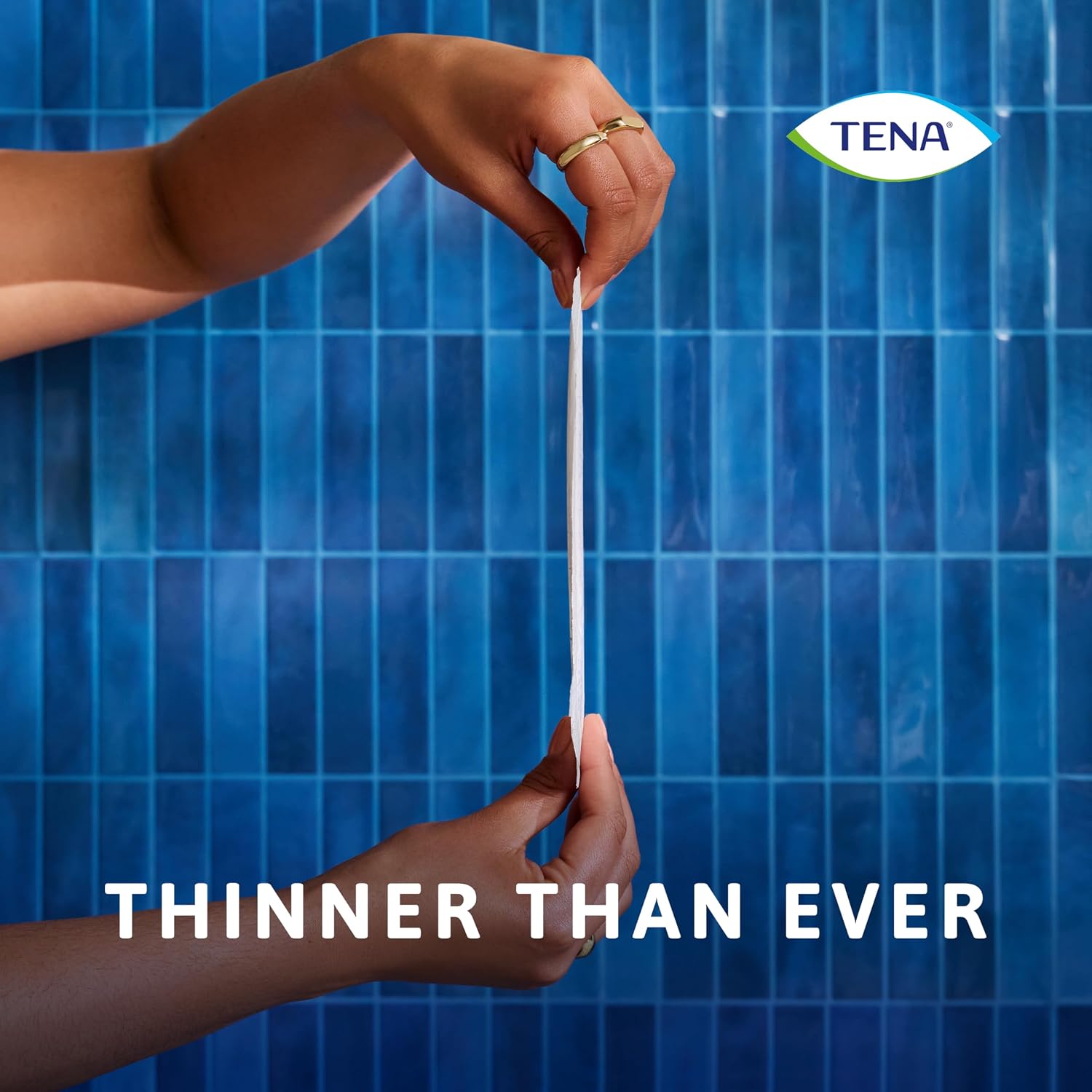 Detalle de Tena Discreet Ultra Pad Normal for Light Bladder Leaks – Ultra-Thin, Discreet Protection