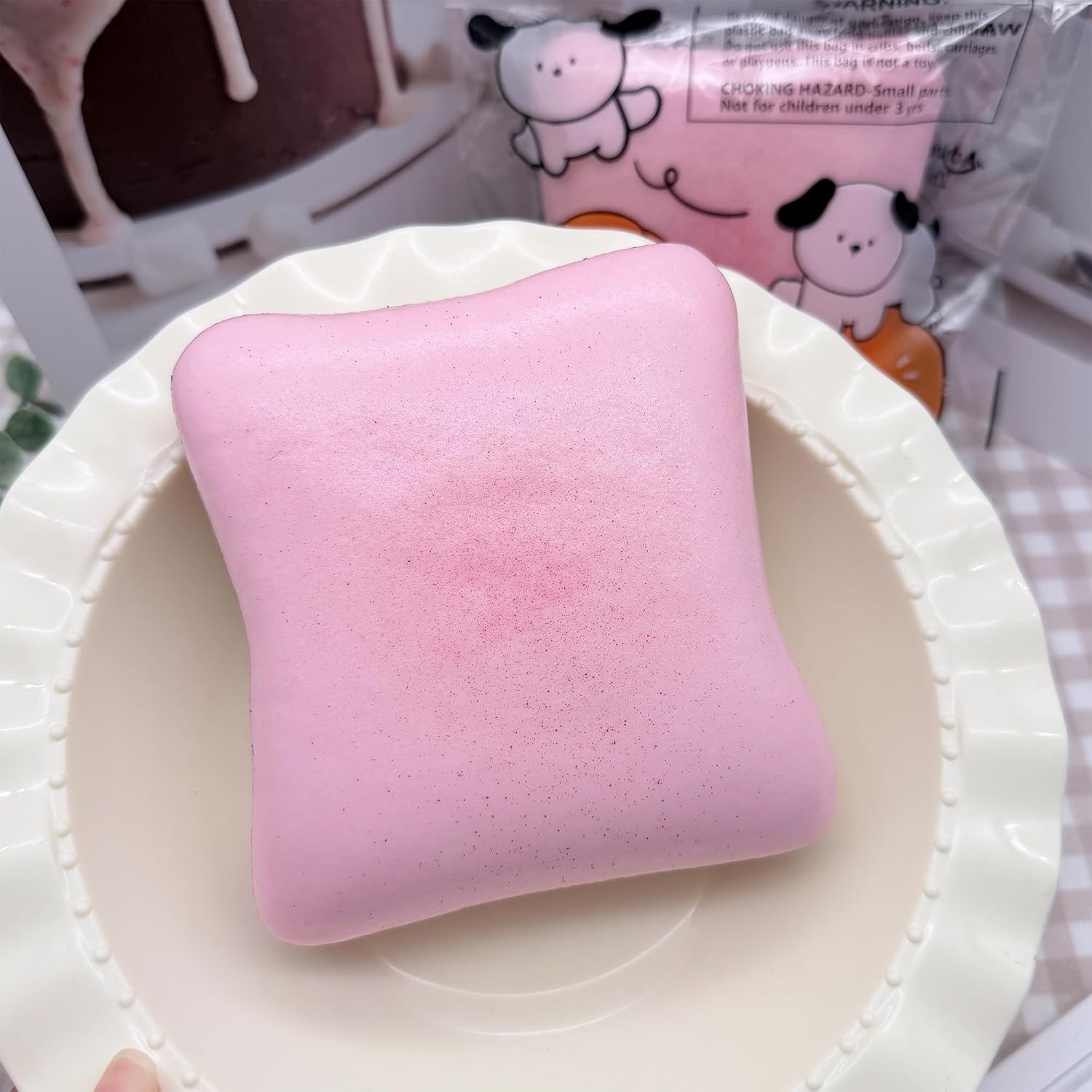 Thumbnail 3 de Bread Butter Squishy: Slow Rising Stress Relief Toy in Pink