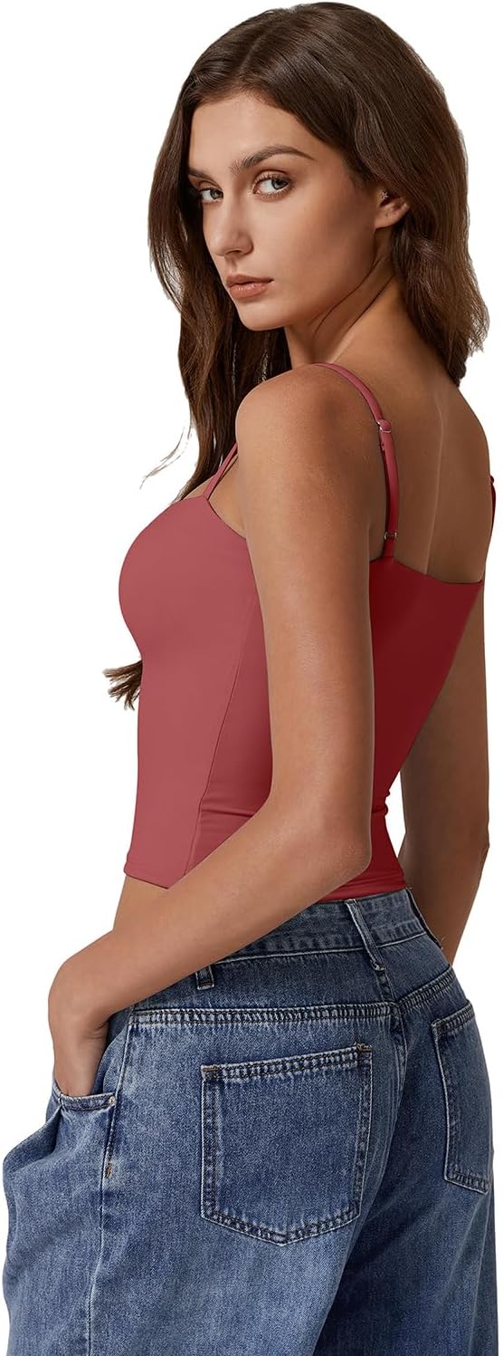Detalle de QINSEN Women's Double Lined Basic Tank Top with Adjustable Spaghetti Straps