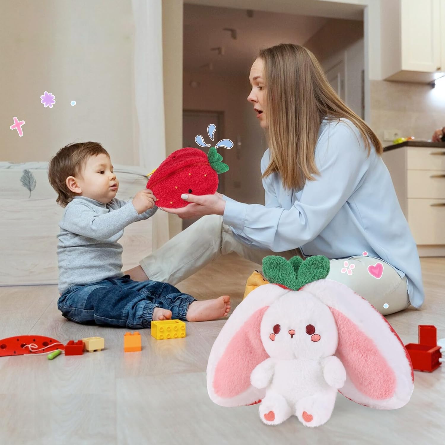 Detalle de seOSTO Easter Strawberry Bunny Plush (7 inch / 18cm) reversible rabbit with zipper
