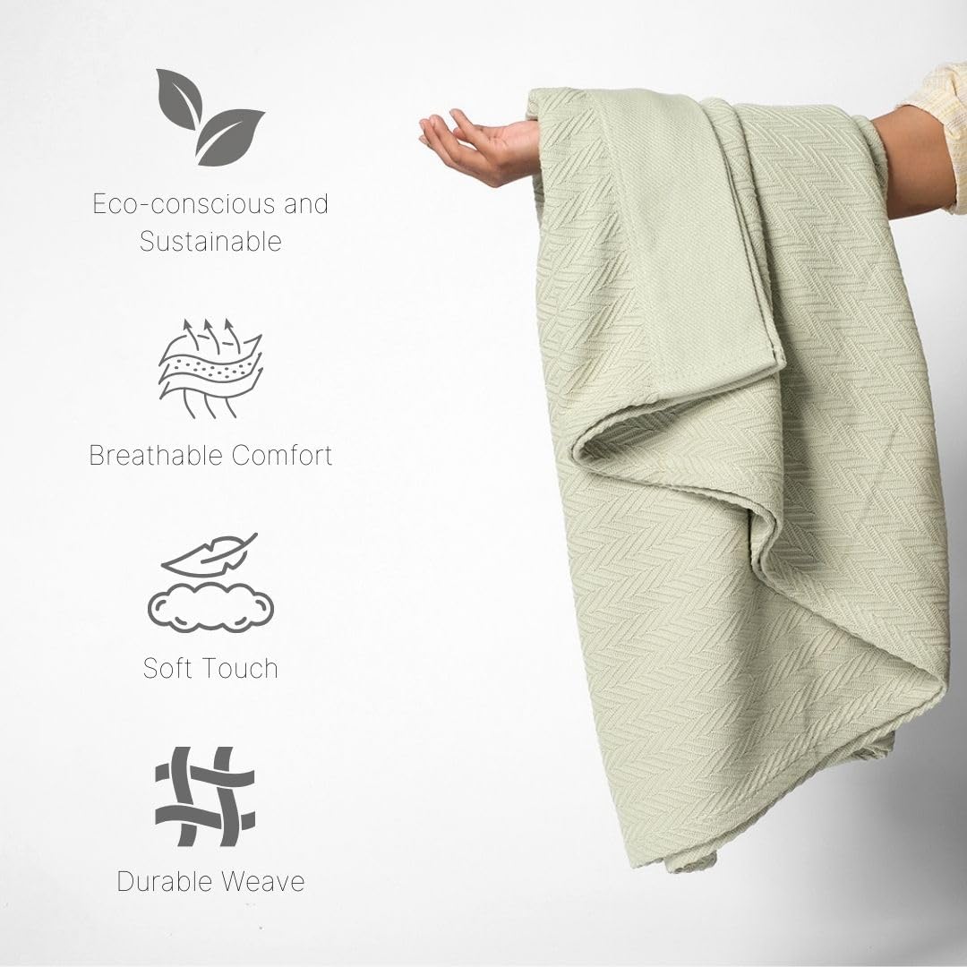 Detalle 2 de 9Threads Herringbone Cotton Blanket 108" × 90"
