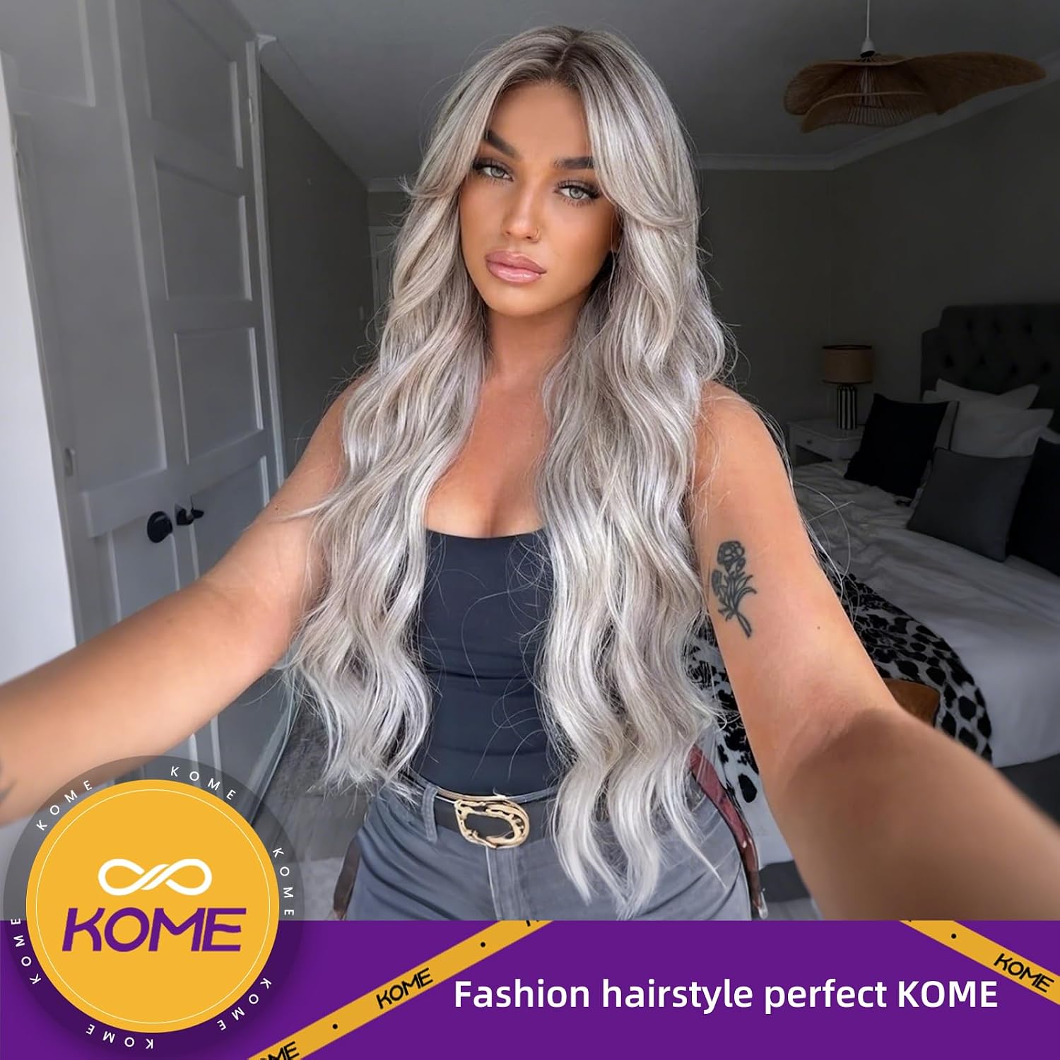 Detalle 2 de KOME Silver Platinum Blonde 28-Inch Synthetic Lace Front Wig with Bangs
