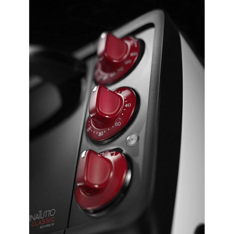 Detalle de DeLonghi EO 14902.W, horno de sobremesa de 14 L con convección y grill