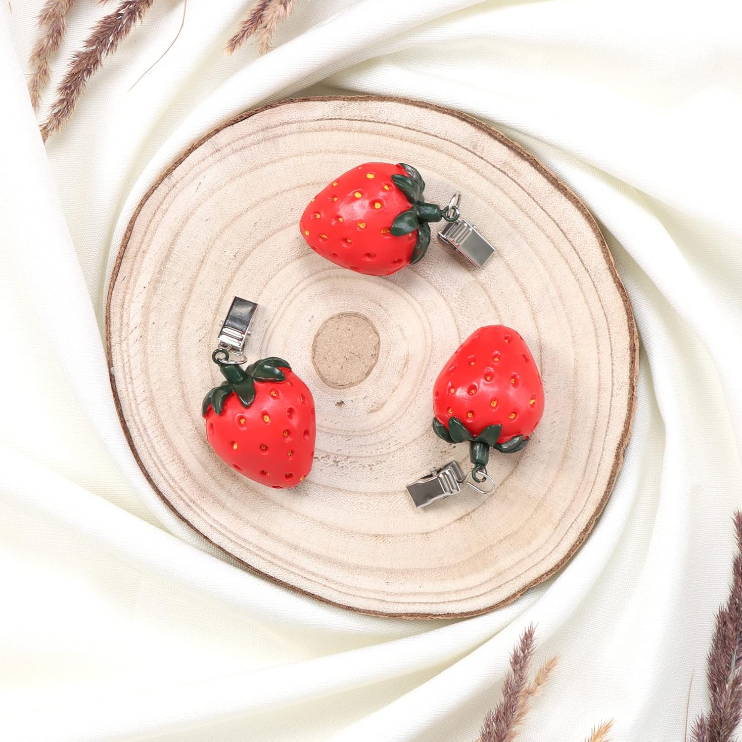 Thumbnail 2 de com-four® Pesi per tovaglie – 8 pezzi, design fragola, circa 40 g ciascuno