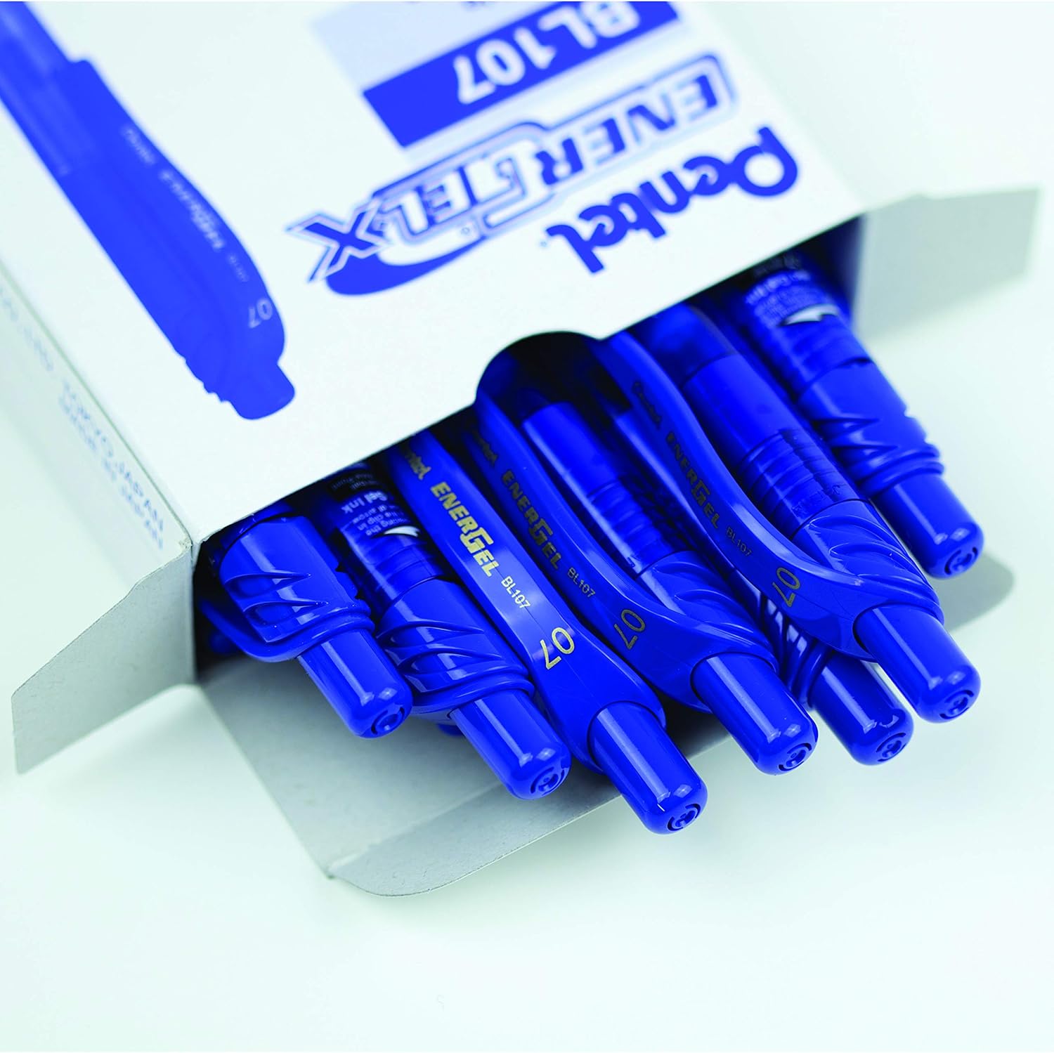 Thumbnail 2 de Pentel Retractable Gel Pen 0.7 mm