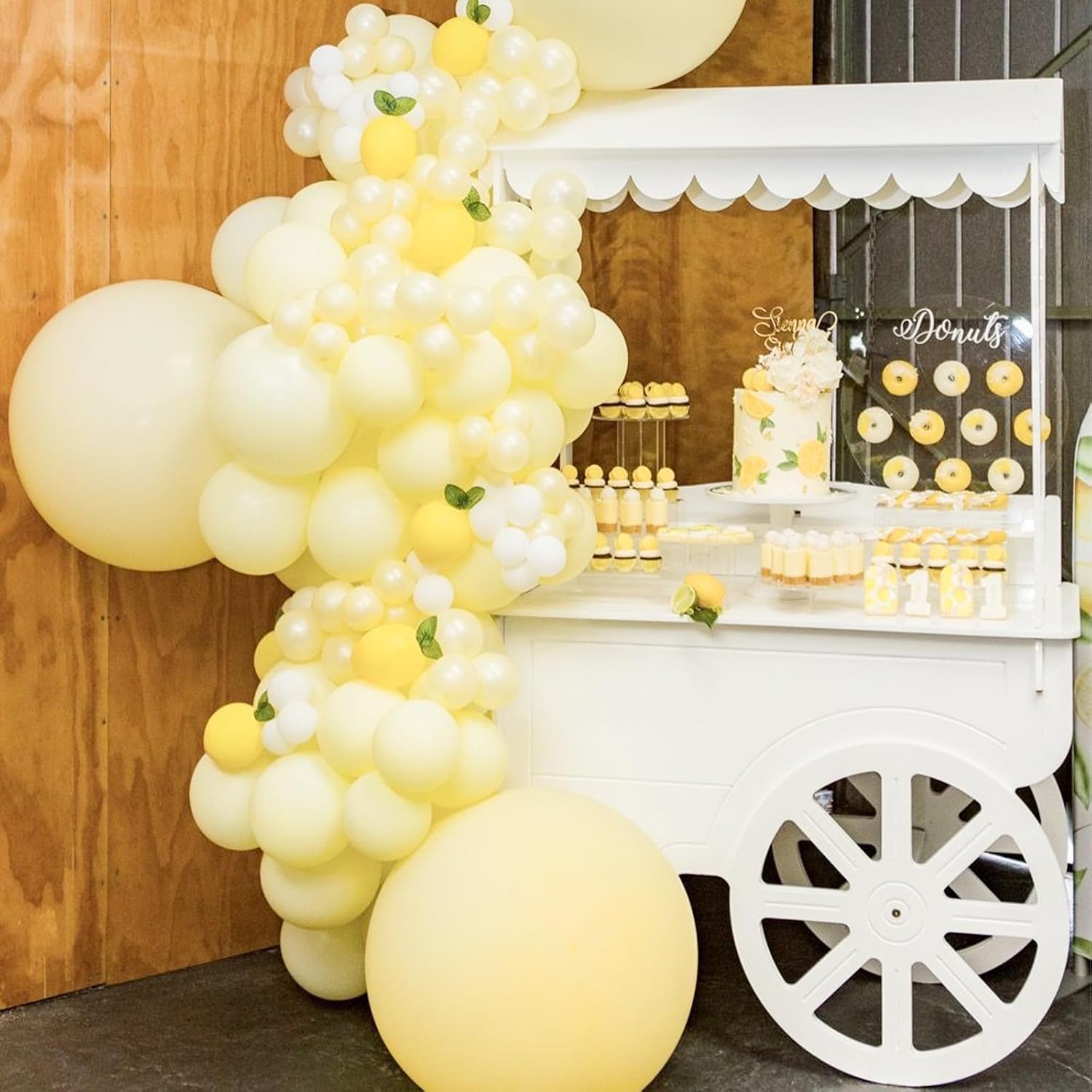 Thumbnail 4 de PartyWoo Pastel Yellow Balloons 127 pcs 🎈