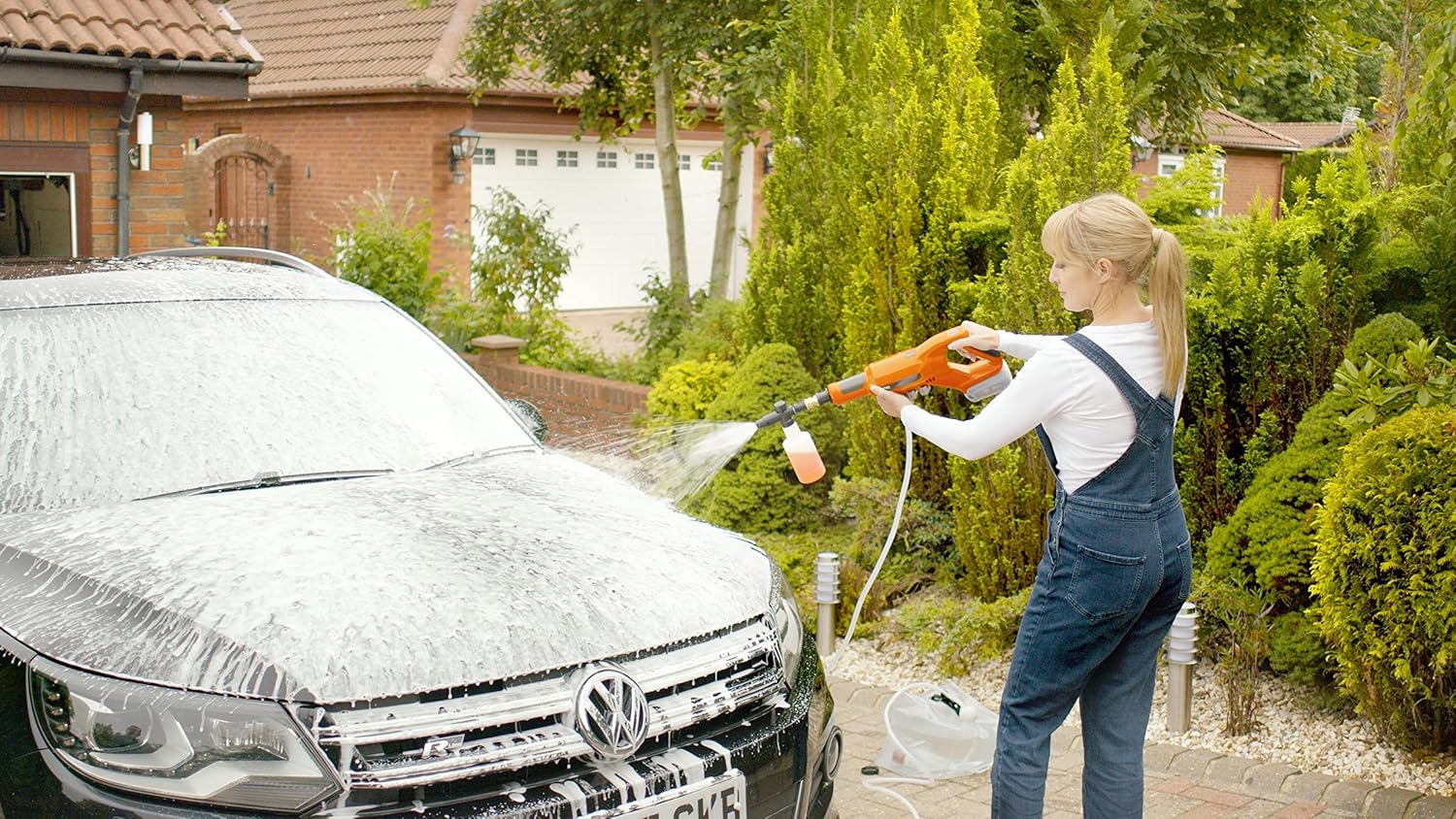 Thumbnail 5 de Flymo EasiClean Li portable pressure cleaner (18V battery) with 6m hose and 3 nozzle attachments