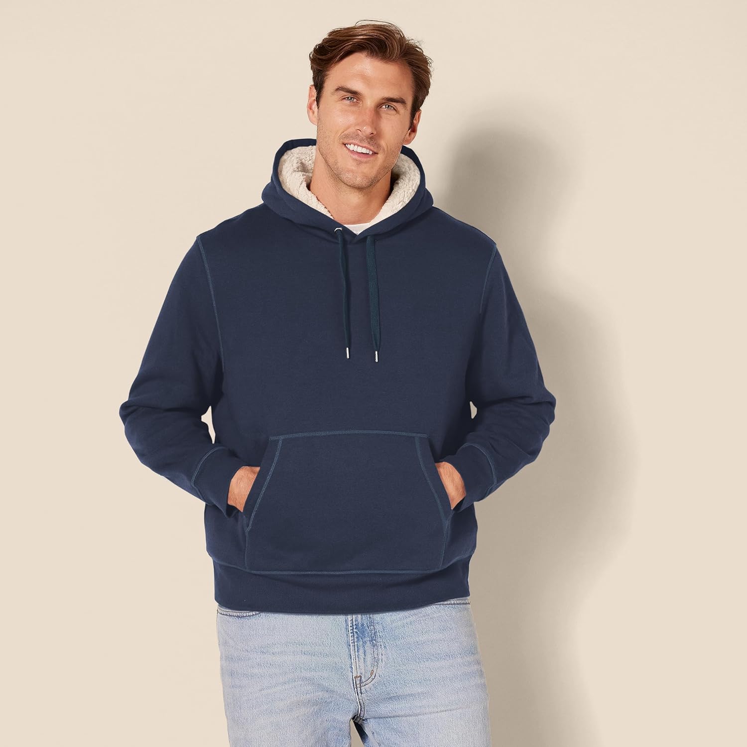 Thumbnail 5 de Amazon Essentials Men’s Sherpa-Lined Fleece Pullover Hoodie