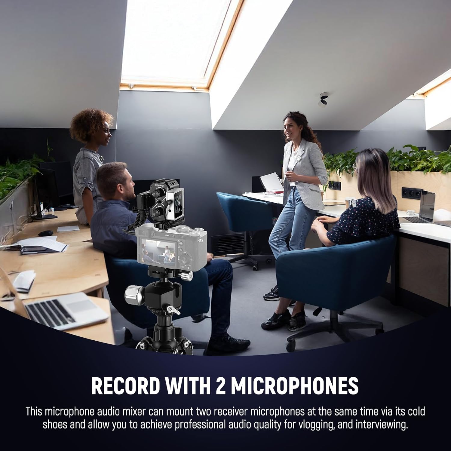 Thumbnail 1 de NEEWER MM01 : adaptateur de mixage audio pour 2 microphones (double canal) avec câble TRS 3,5 mm