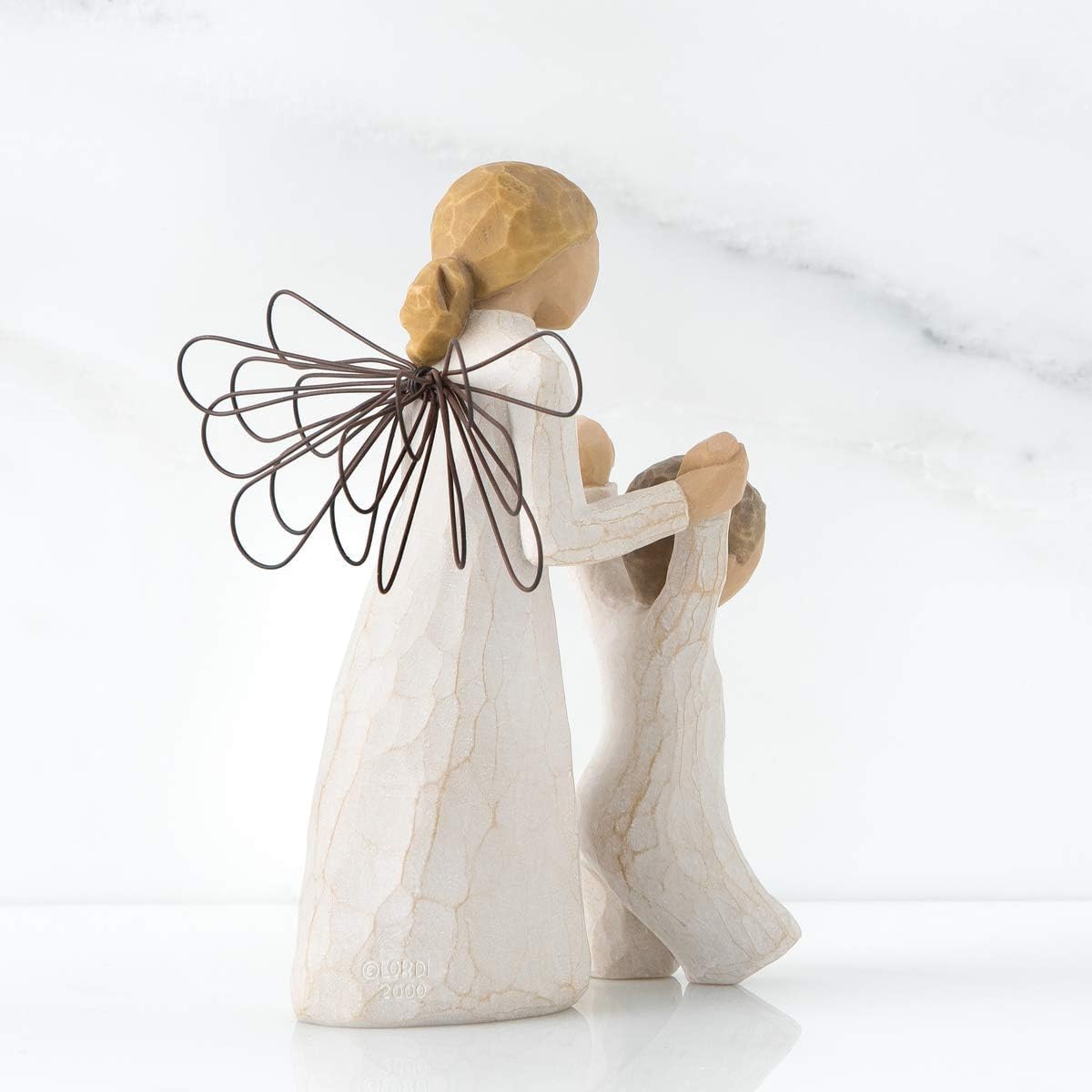 Detalle 2 de Willow Tree Guardian Angel Figurine by Susan Lordi