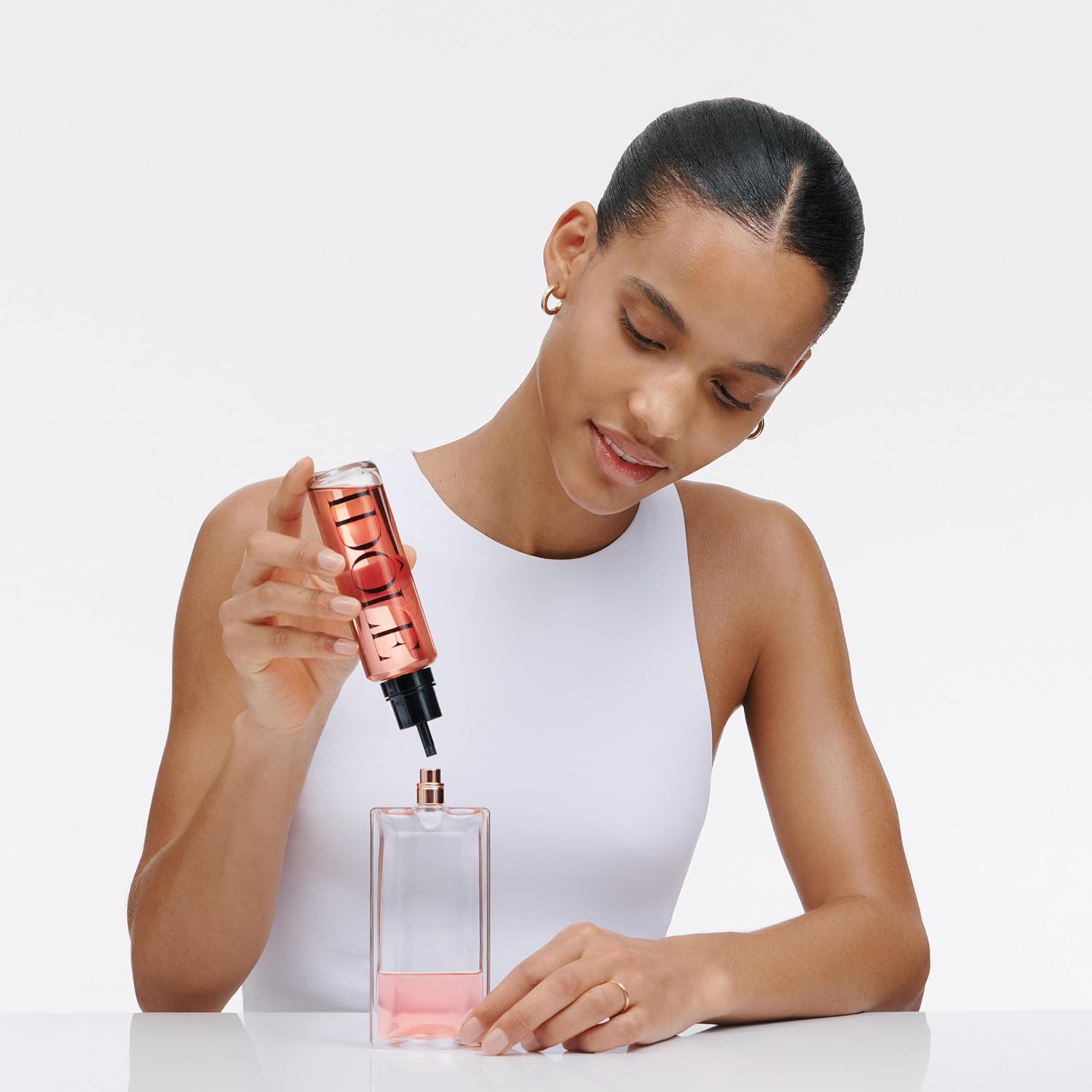 Detalle 1 de Lancôme Idôle Eau de Parfum, Fresh Floral Women's Perfume with Rose & Vanilla