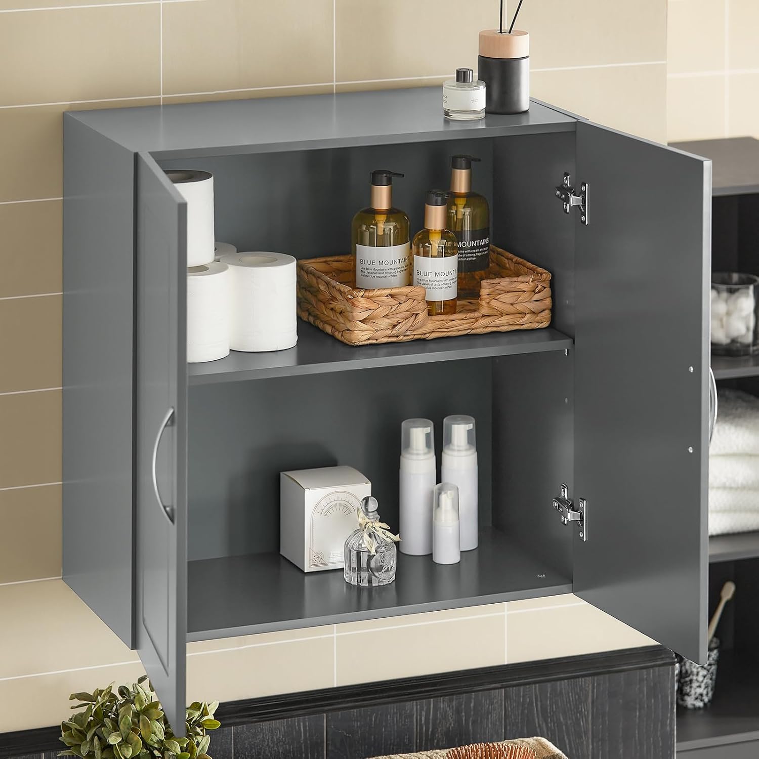 Detalle de SoBuy FRG231-DG Bathroom Wall Cabinet with Adjustable Shelf and Double Doors