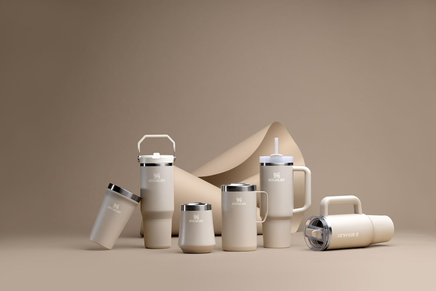 Detalle 1 de STANLEY IceFlow 2.0 flip straw tumbler 30 oz