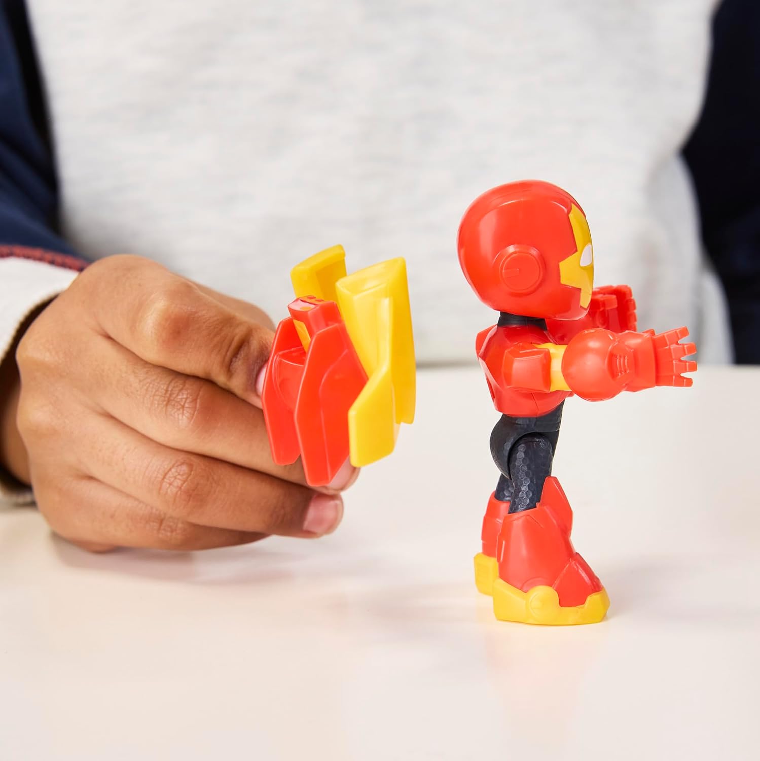 Thumbnail 5 de Hasbro Iron Racer action figure 7,6 cm
