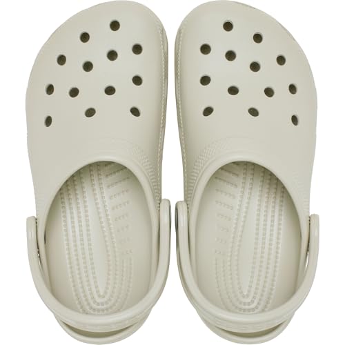 Detalle 2 de Crocs Classic Clog 37-38 EU Meteor: ligero, cómodo y personalizable