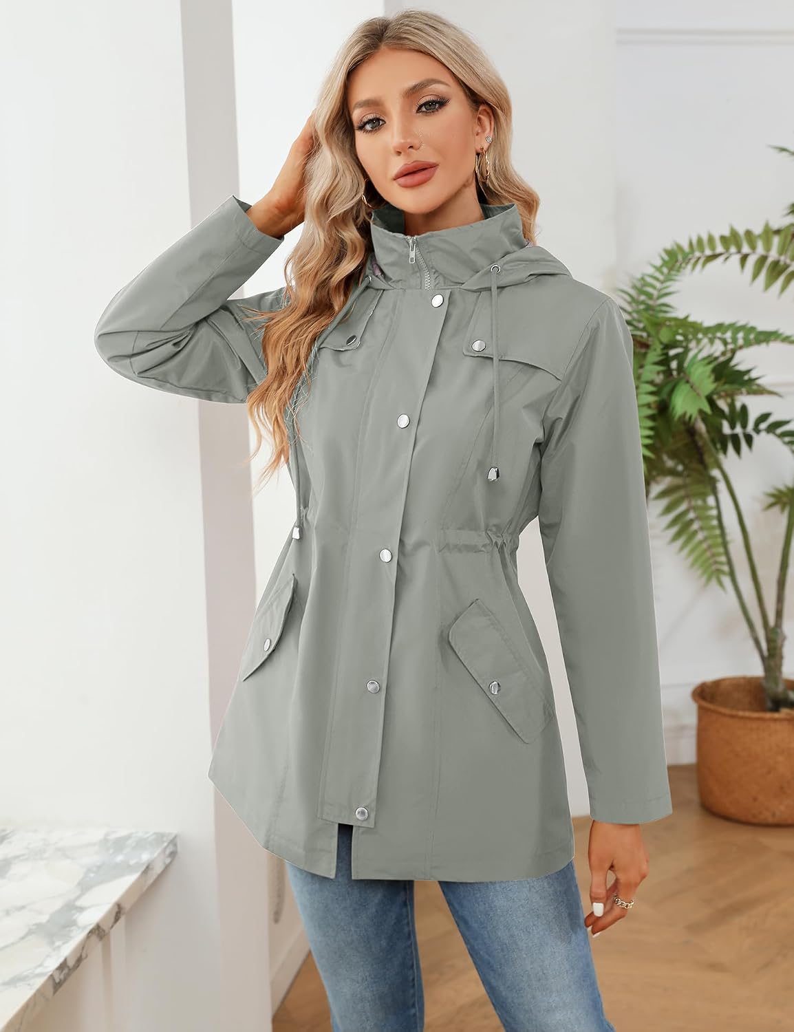 Detalle de Lomon Women’s Waterproof Outdoor Hiking Raincoat (Lined Hooded Rain Jacket)