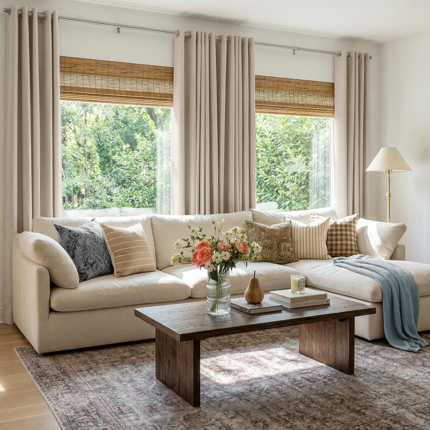 Detalle de Blackout Curtains, 80-Inch