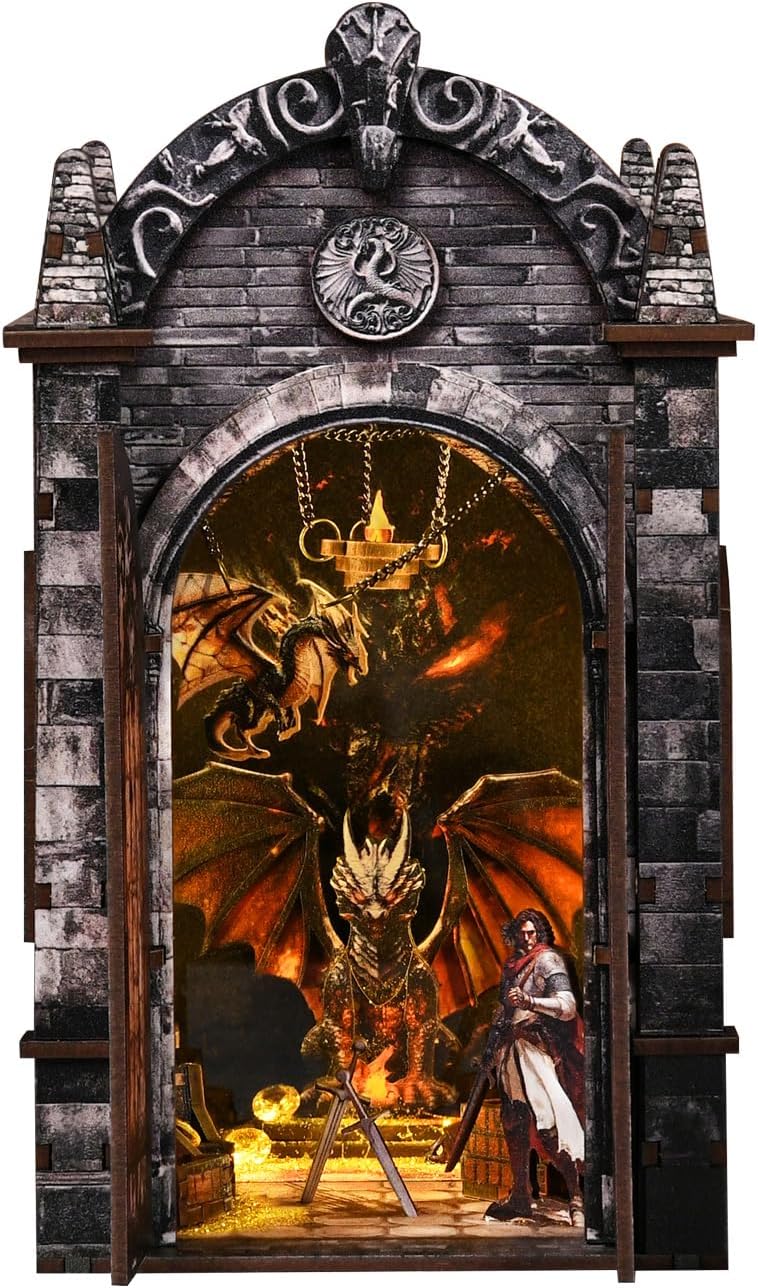 Detalle de BATTREVO Book Nook Kit Regno Nascosto del Drago – Set fai-da-te con vela di luci e vetro acrilico