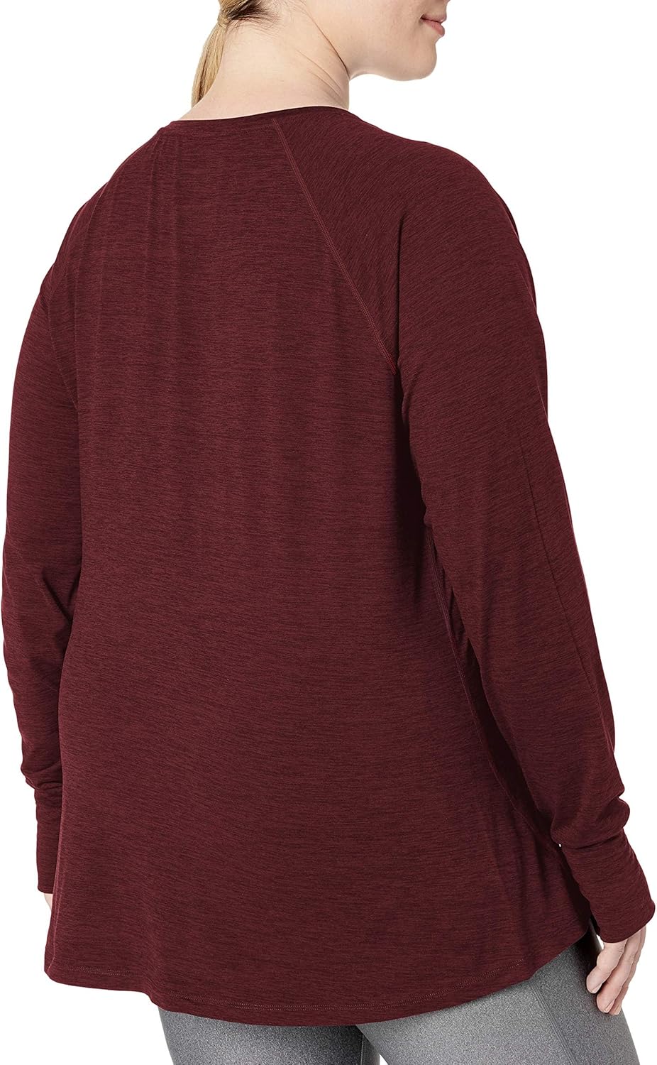 Detalle 2 de Amazon Essentials Women's Brushed Tech Stretch Long-Sleeve Crewneck Shirt (Plus Size)