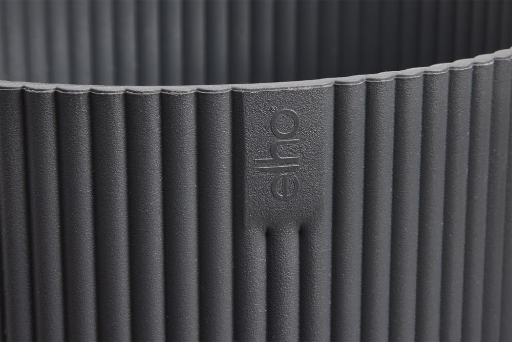 Detalle de elho Vibes Fold Round 22cm Flower Pot – Anthracite: Durable, Recycled Plastic Planter for Indoor Use