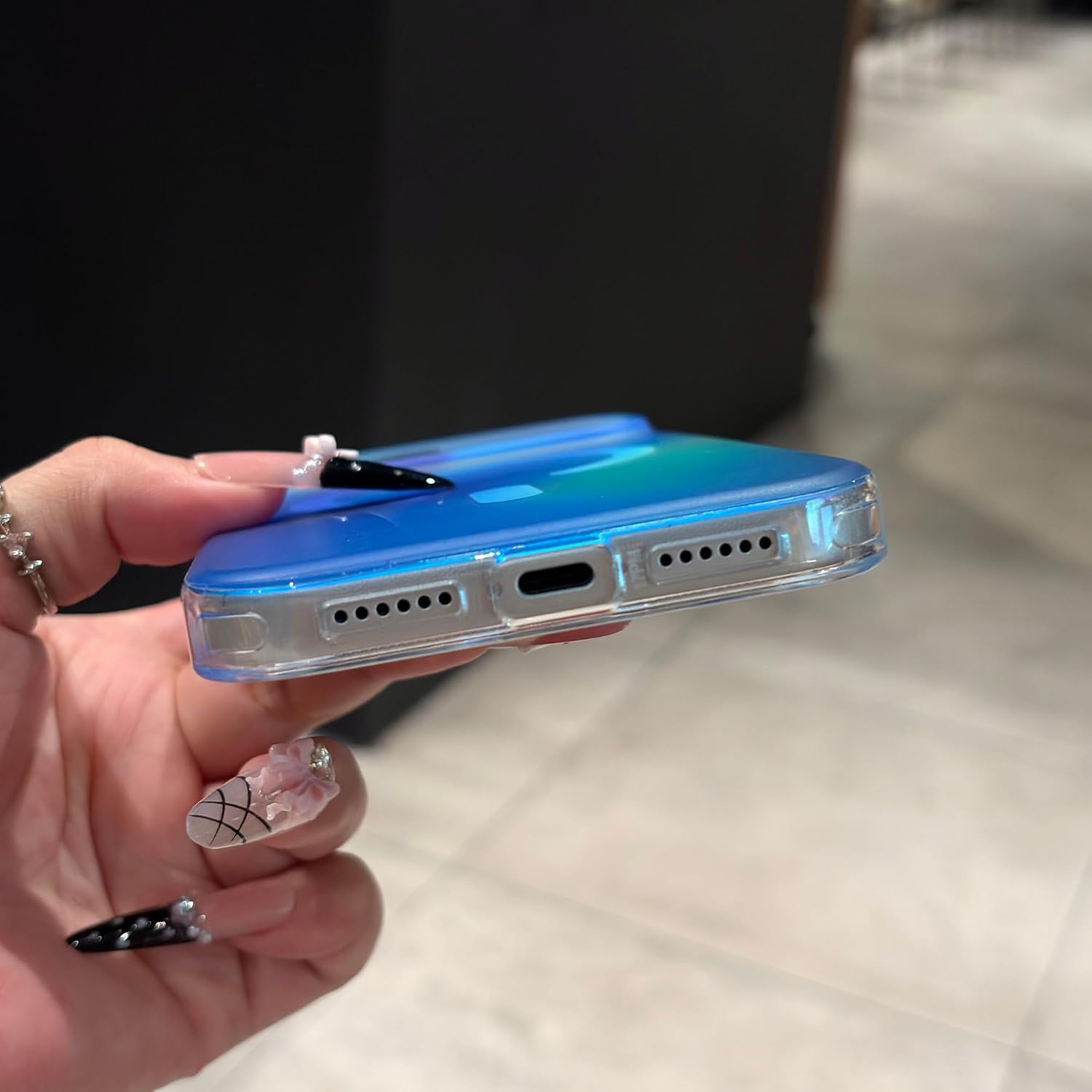 Thumbnail 6 de RoyMonkey Magnetic iPhone Case for iPhone 17 Pro Max