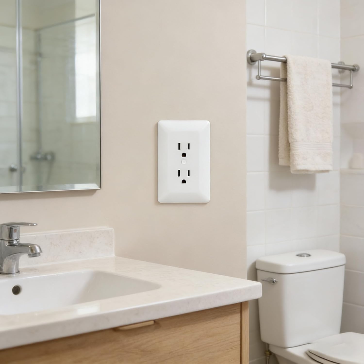 Detalle 2 de ZEFTV Outlet Covers Wall Plate 20 Pack, Glossy White Polycarbonate Duplex Plates