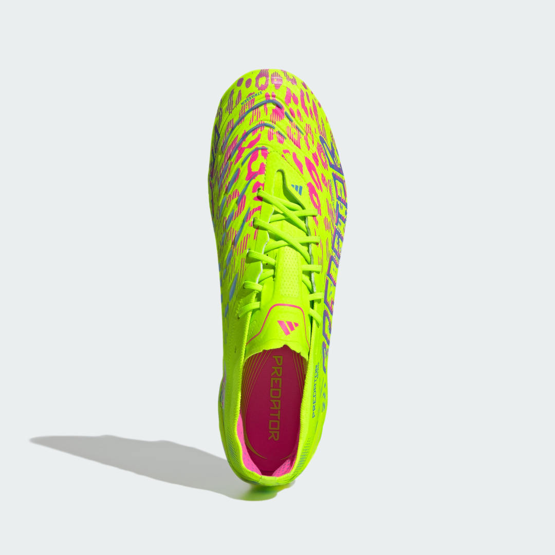 Detalle de Adidas Predator Elite para césped natural húmedo