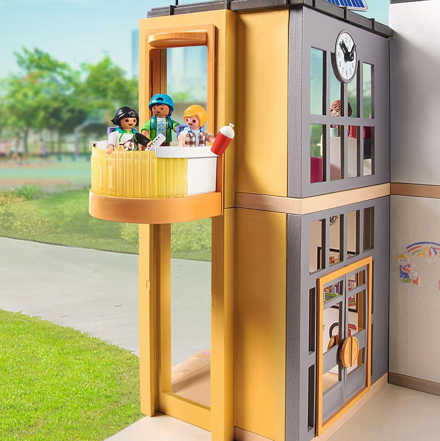 Detalle 2 de PLAYMOBIL City Life Große Schule 71327 – Pädagogisches Rollenspiel für Kinder ab 5 Jahren