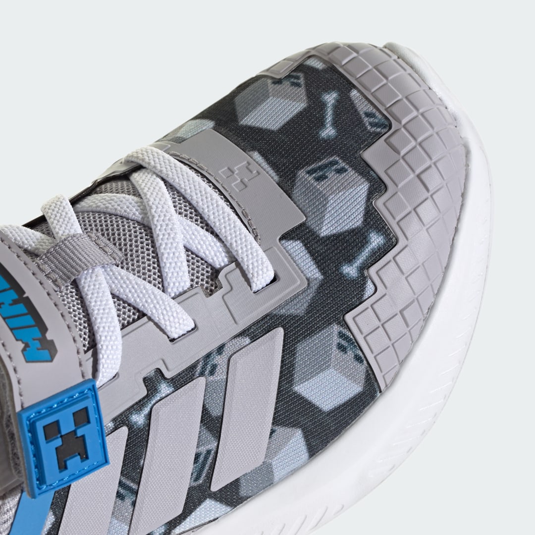 Detalle de Zapatilla Adidas Minecraft Fortarun 4.0 gris