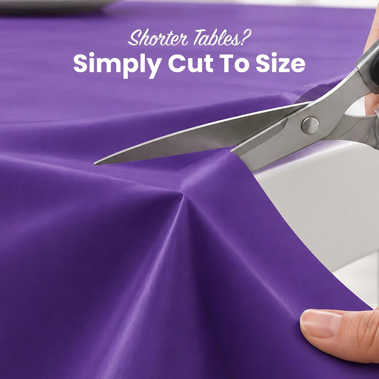 Detalle 2 de Grandipity 6-Pack Disposable Plastic Tablecloths, Purple, 54 x 108 Inches