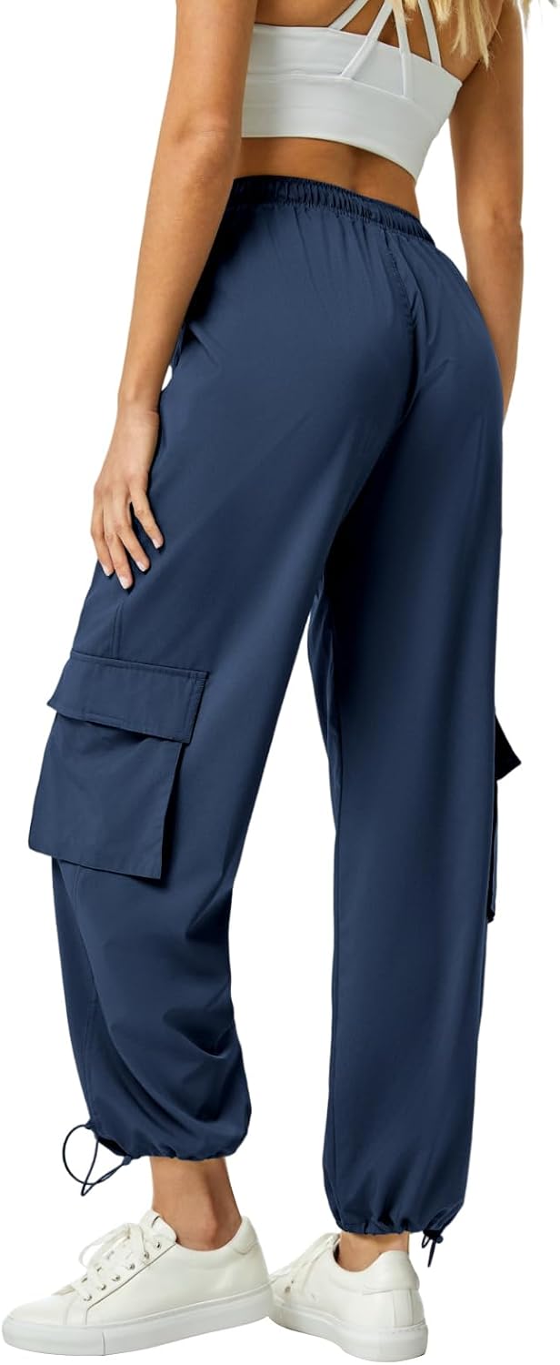 Detalle 2 de Women's Cargo Hiking Joggers in Polyester-Spandex