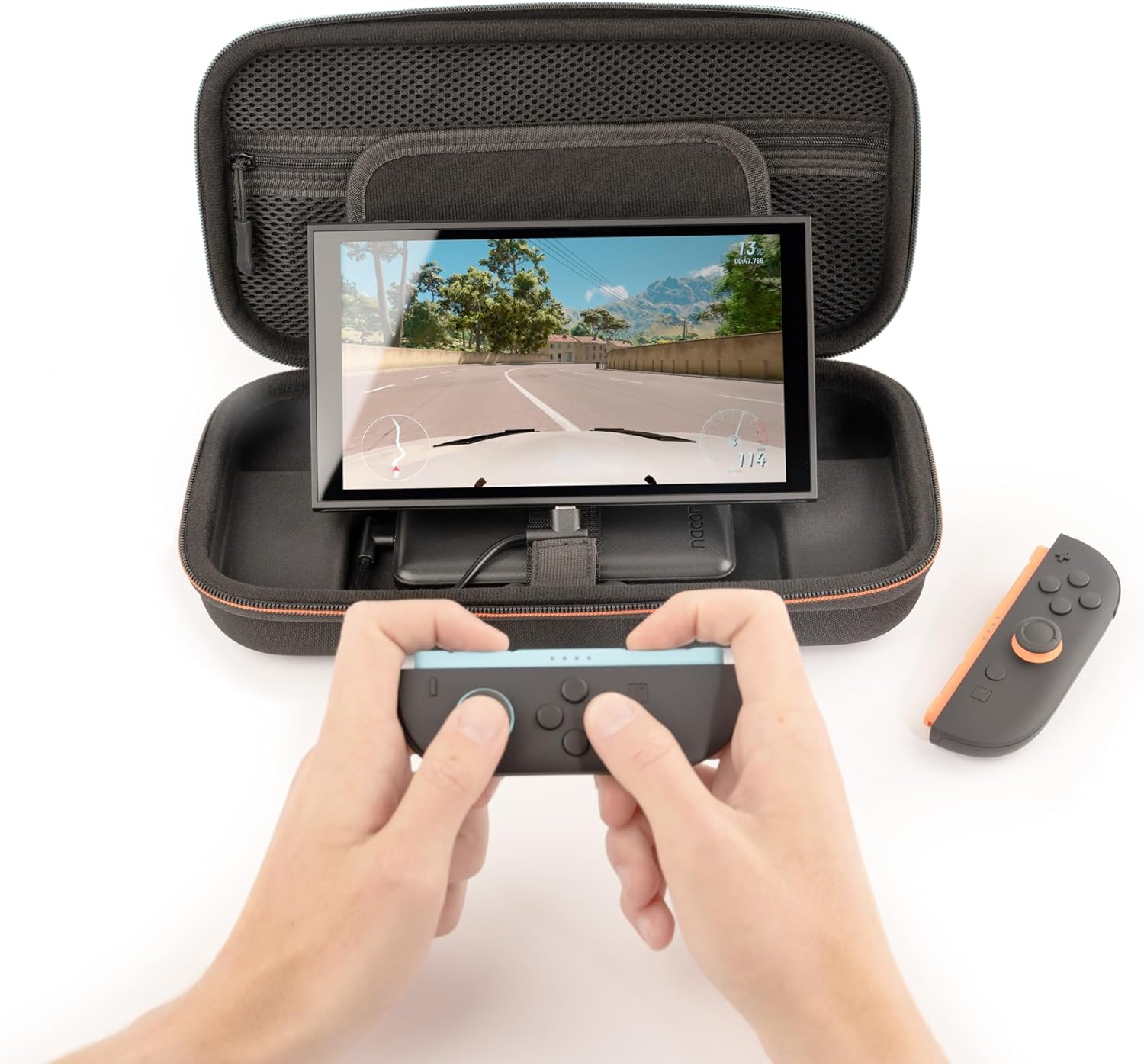 Thumbnail 2 de NACON SwitchNEWCHARGECASE : pochette de chargement rigide avec batterie 10 000 mAh et rangement 10 jeux