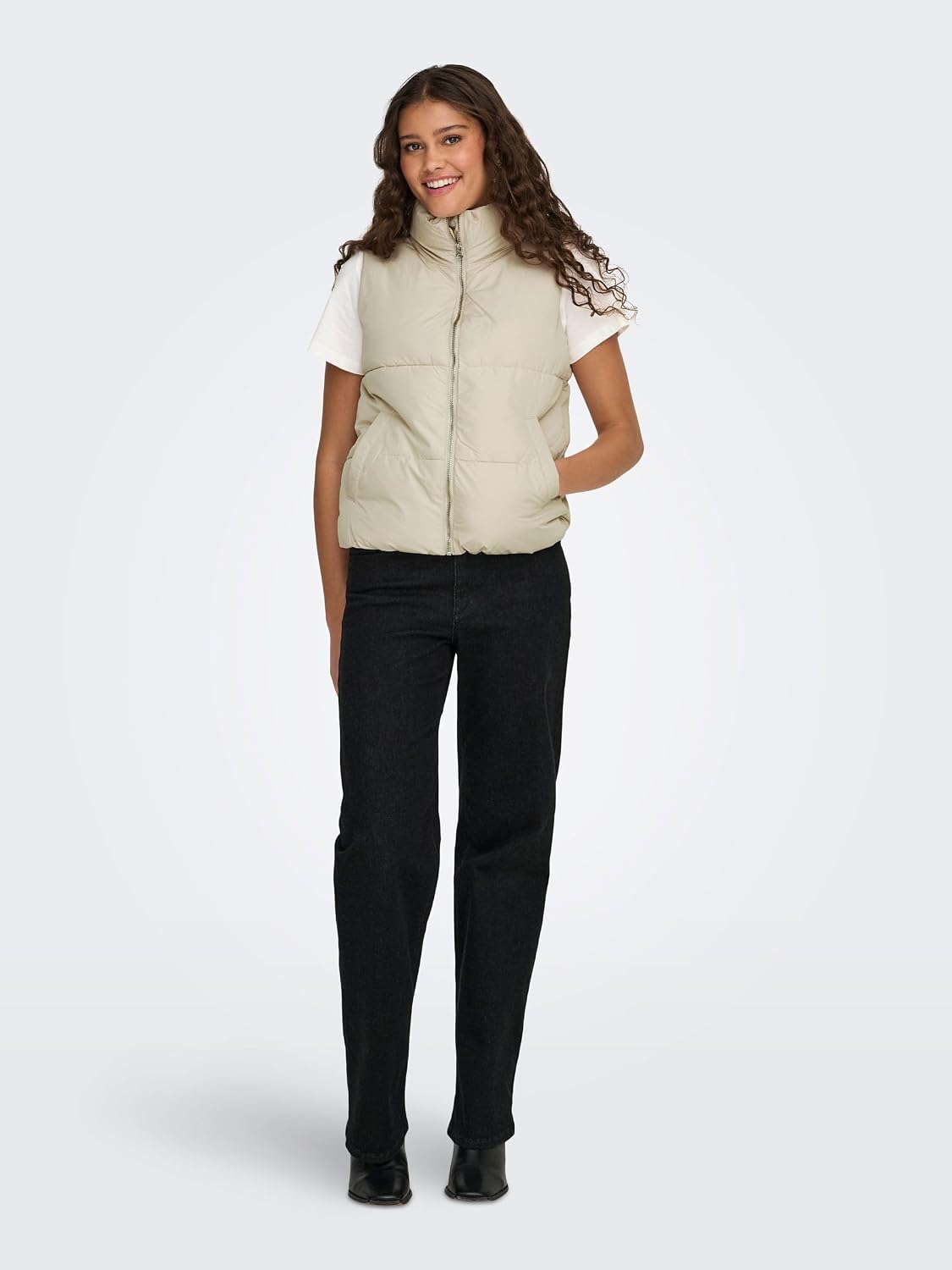 Detalle de JDY Jdynewerica Short Waistcoat Otw Noos Gilet Donna