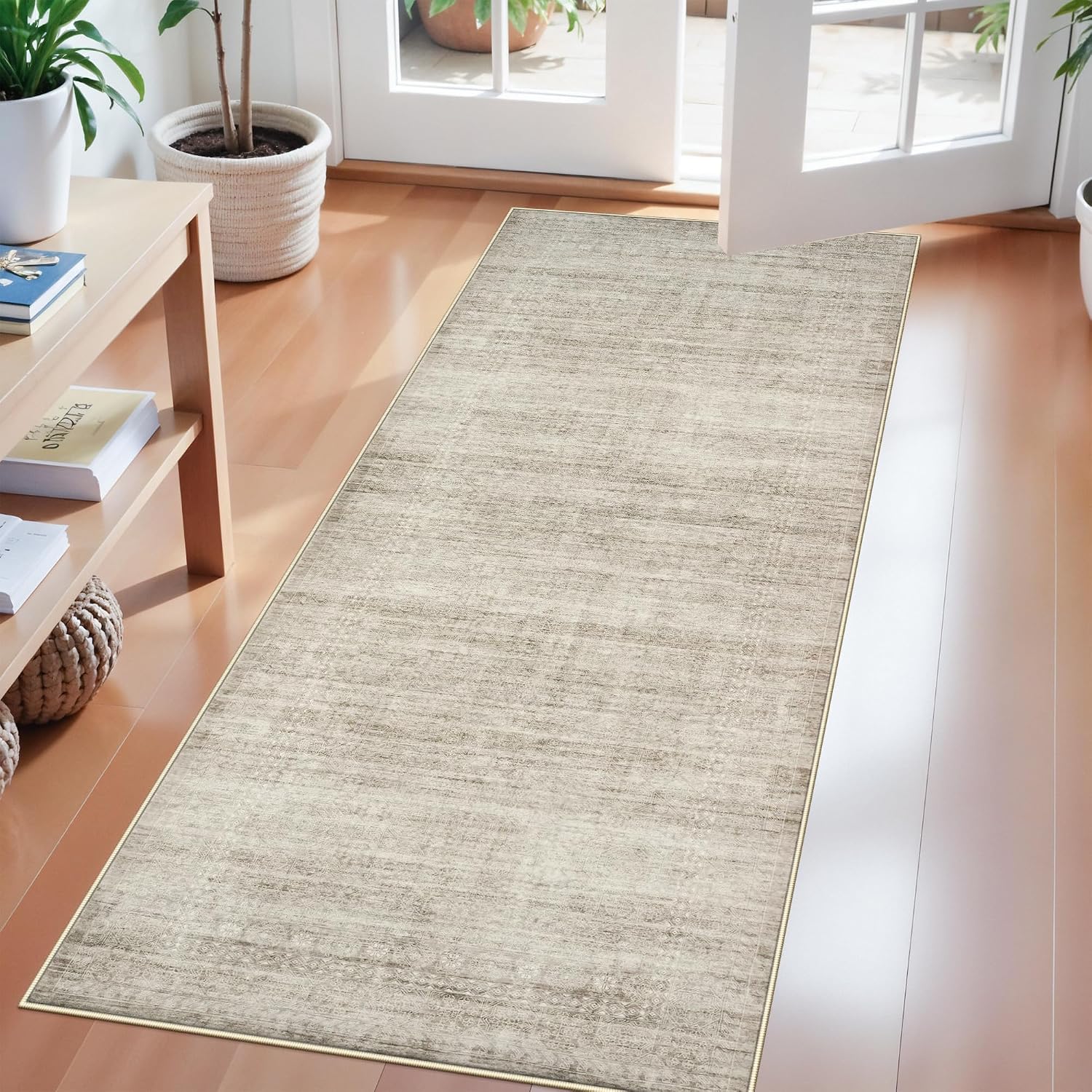 Detalle de Washable 2x4 Abstract Kitchen Rug: Neutral, Easy-Clean, Non-Slip Floor Mat (Beige/Ivory, 2x4)