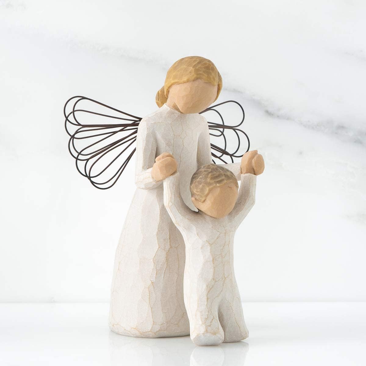 Detalle 2 de Willow Tree Guardian Angel Figurine by Susan Lordi