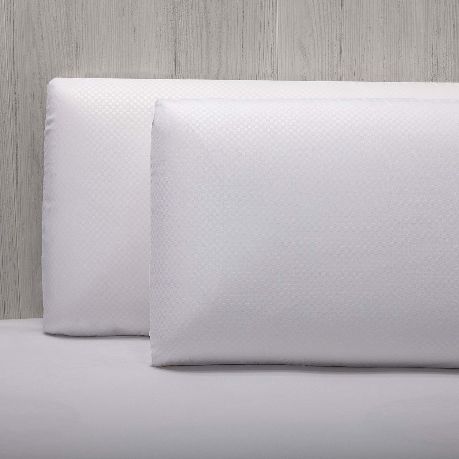 Detalle 2 de Pikolin Home Almohada Viscoelástica 60cm 💤 2 Unidades